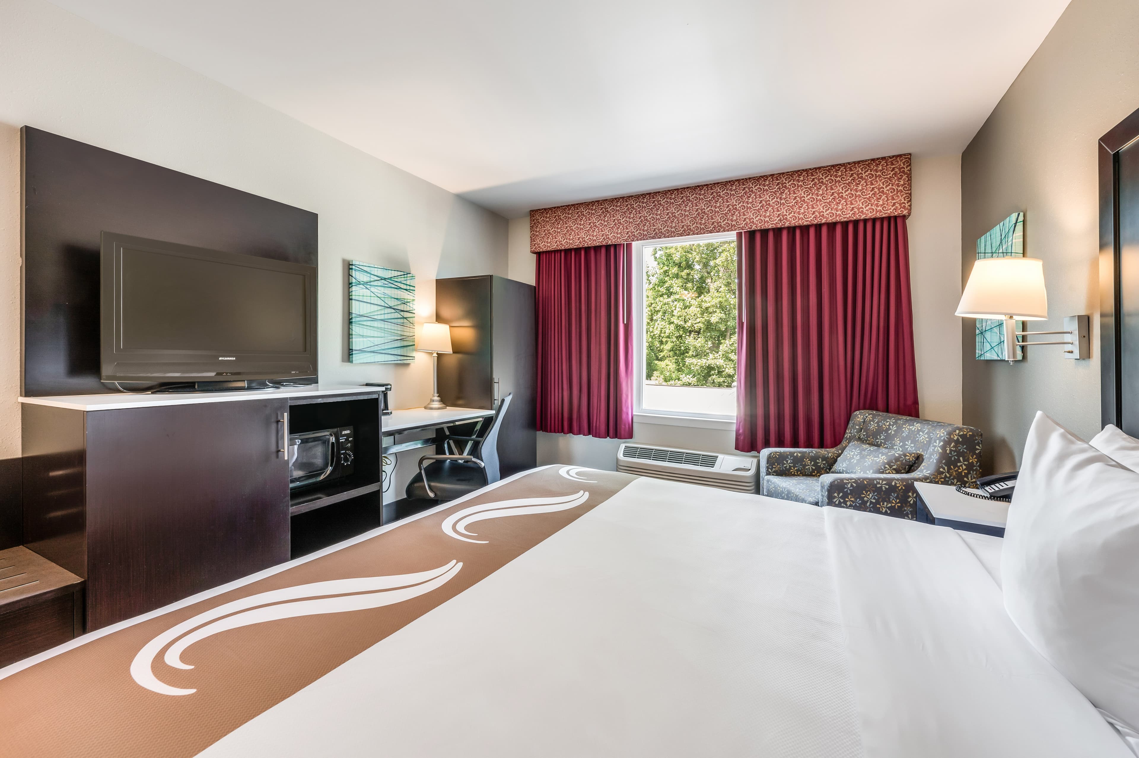 Quality Inn Poughkeepsie — 13