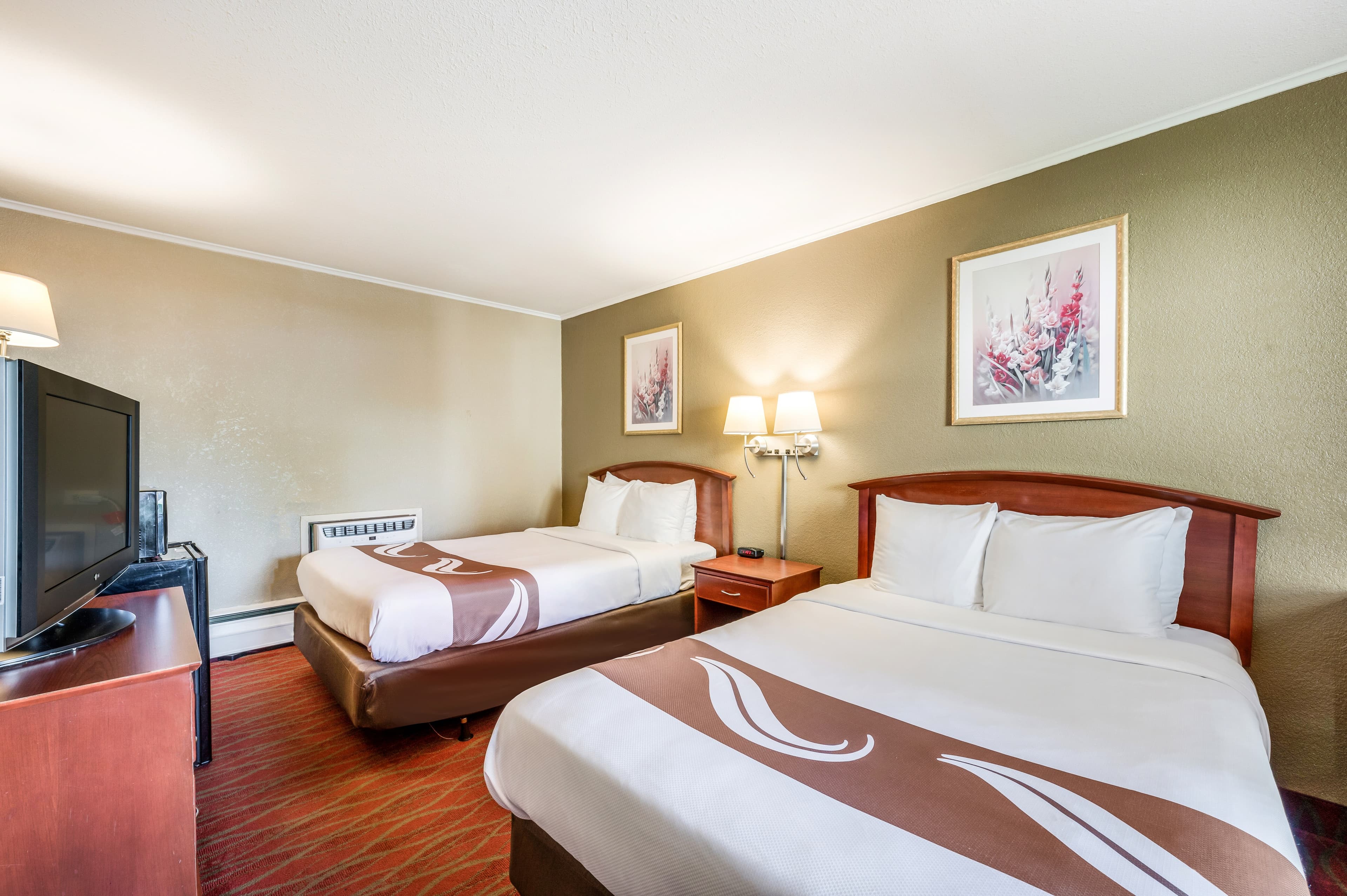 Rodeway Inn Poughkeepsie - Image 4