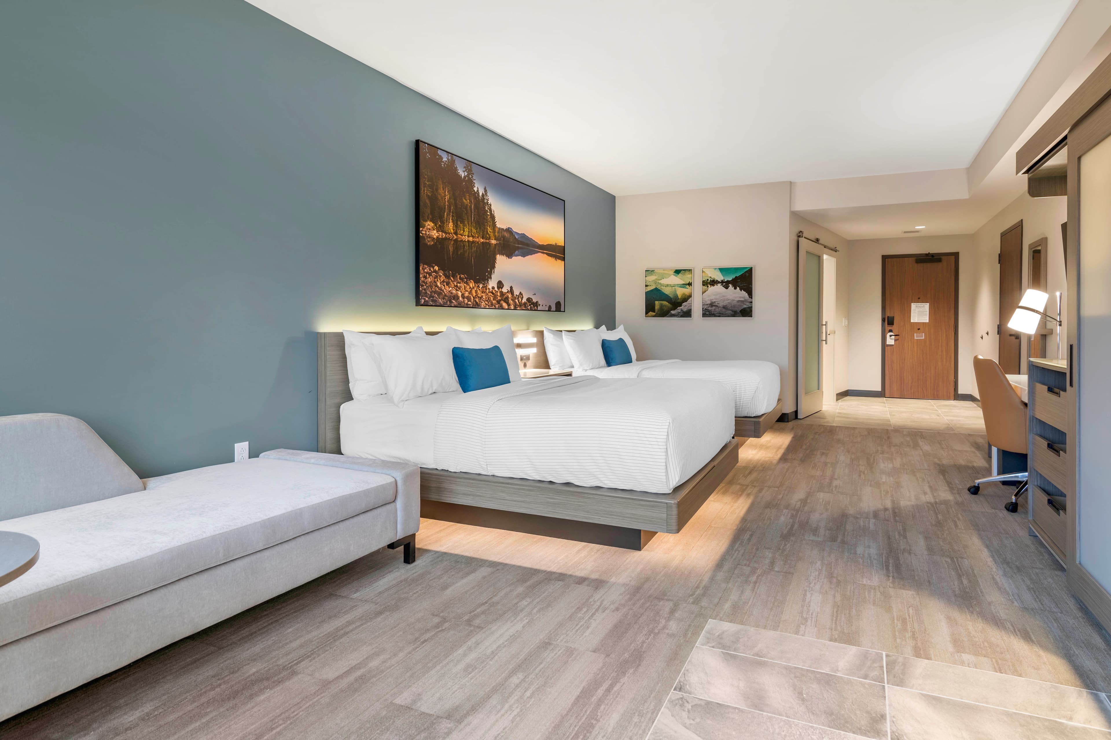 Cambria Hotel Lake Placid - Lakeside Resort — 25