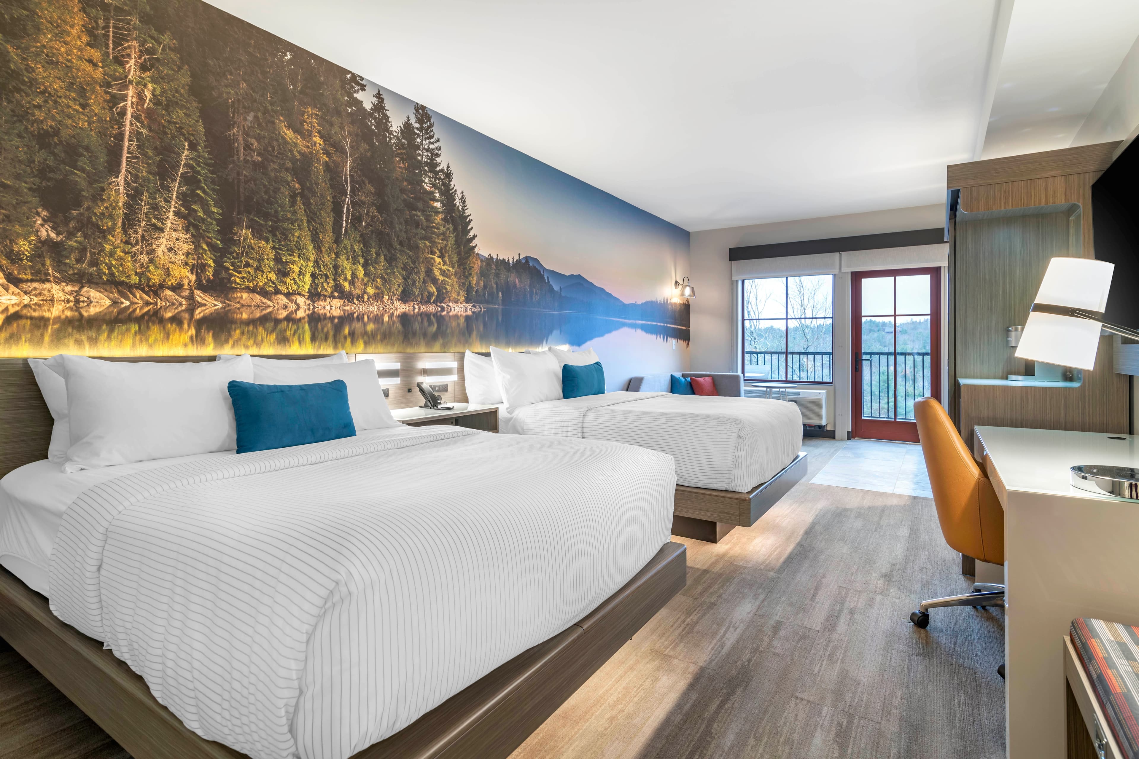 Cambria Hotel Lake Placid - Lakeside Resort — 21