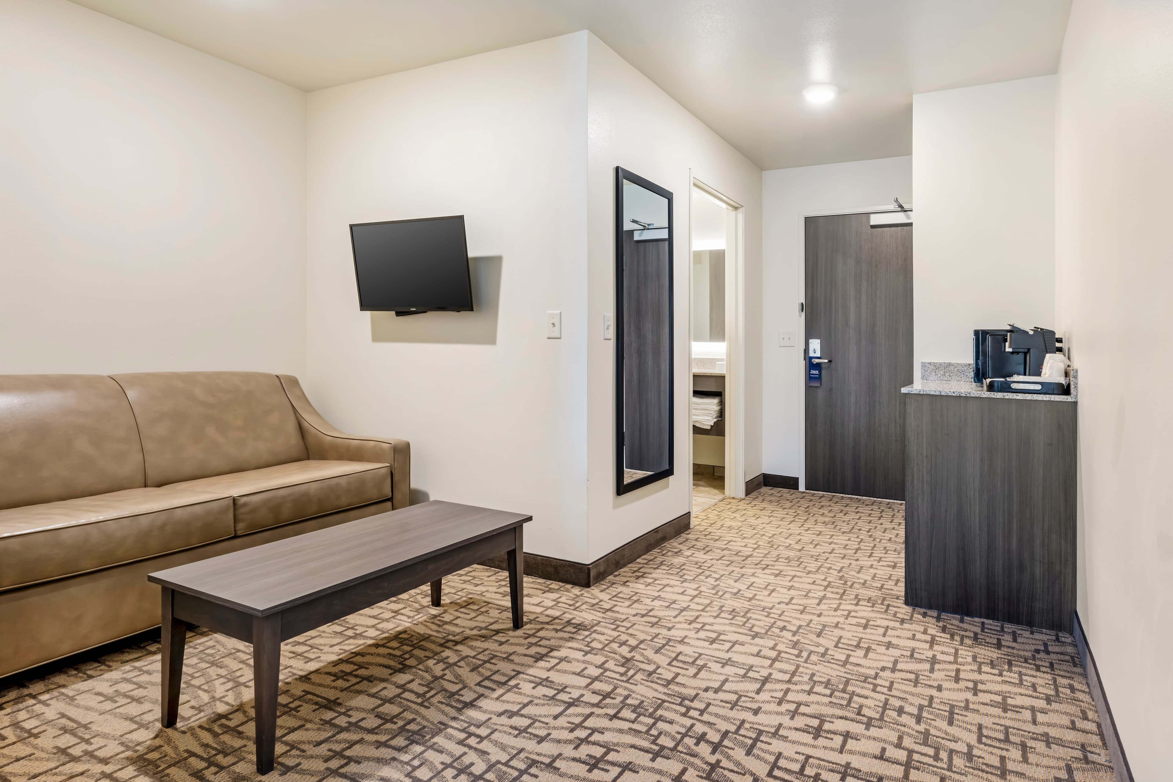 Comfort Inn & Suites Medina NY near Erie Canal — 13