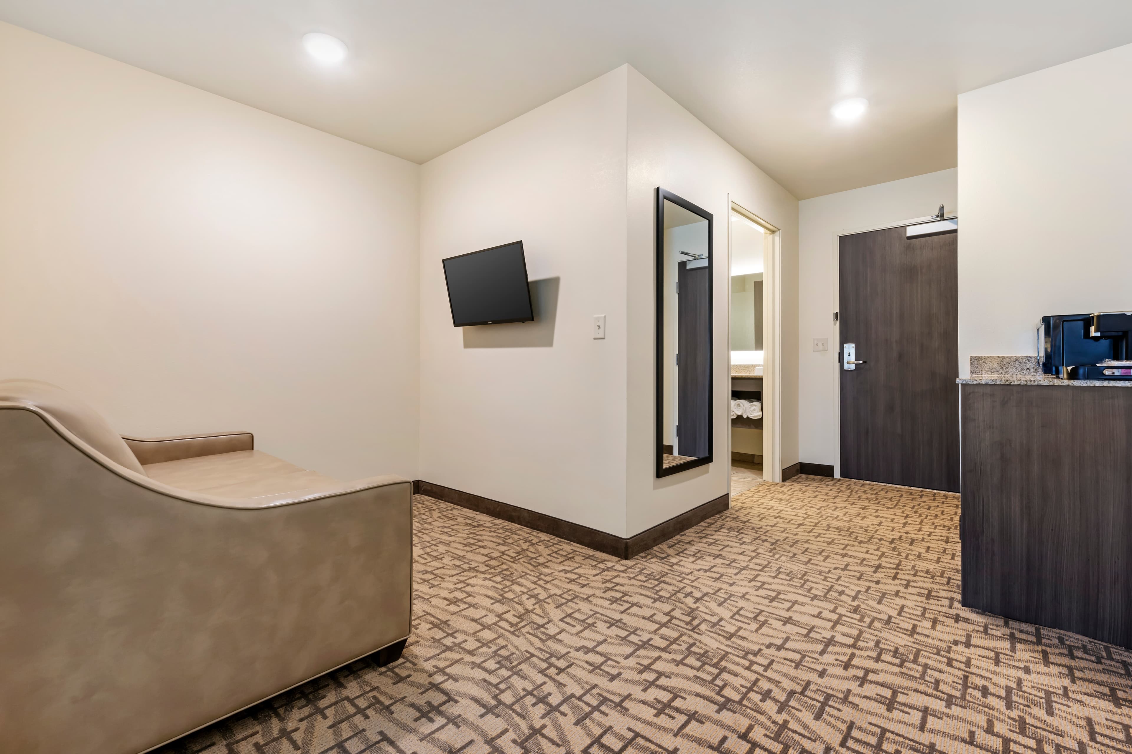 Comfort Inn & Suites Medina NY near Erie Canal — 39