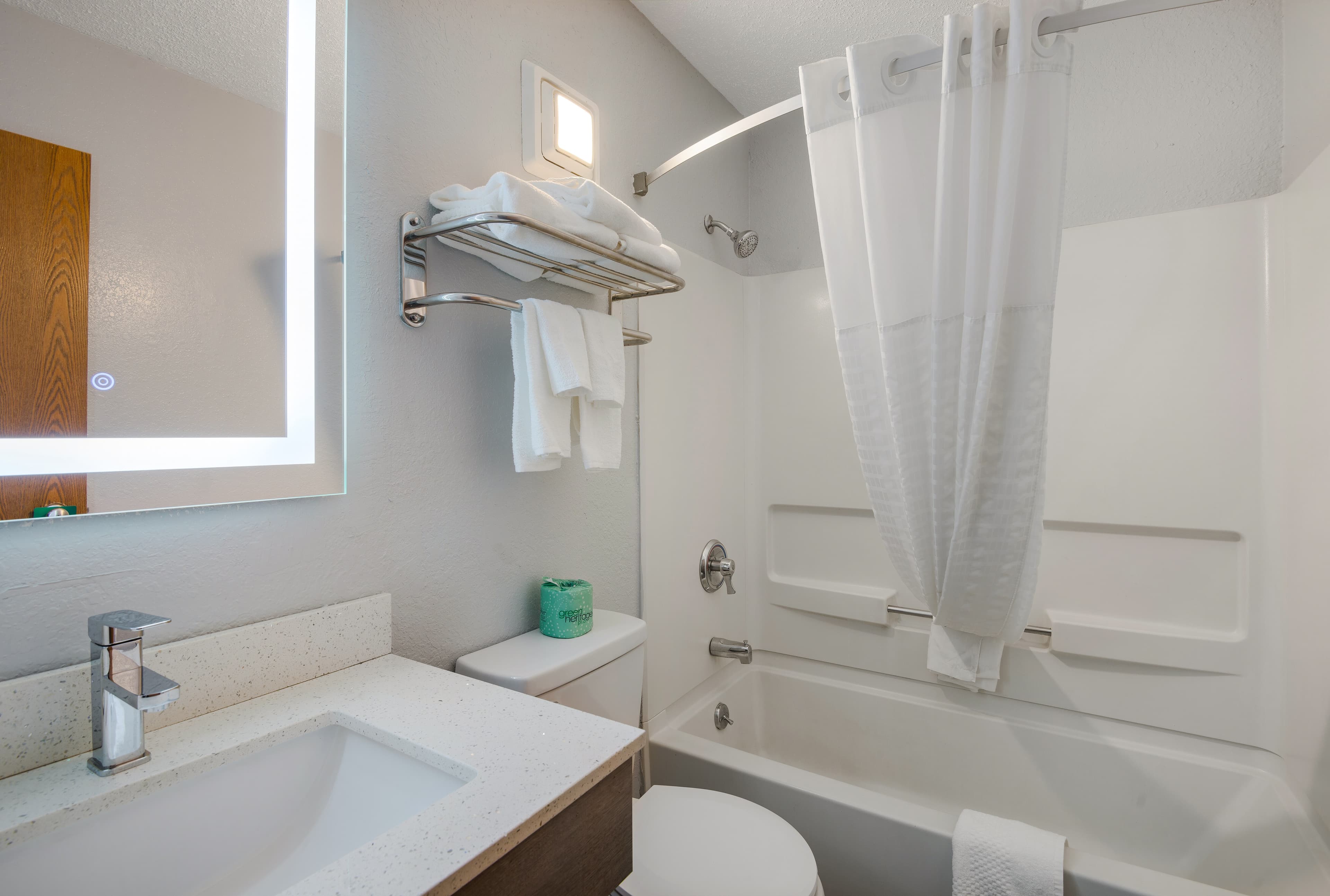 Quality Inn Oneida near Casino — 13