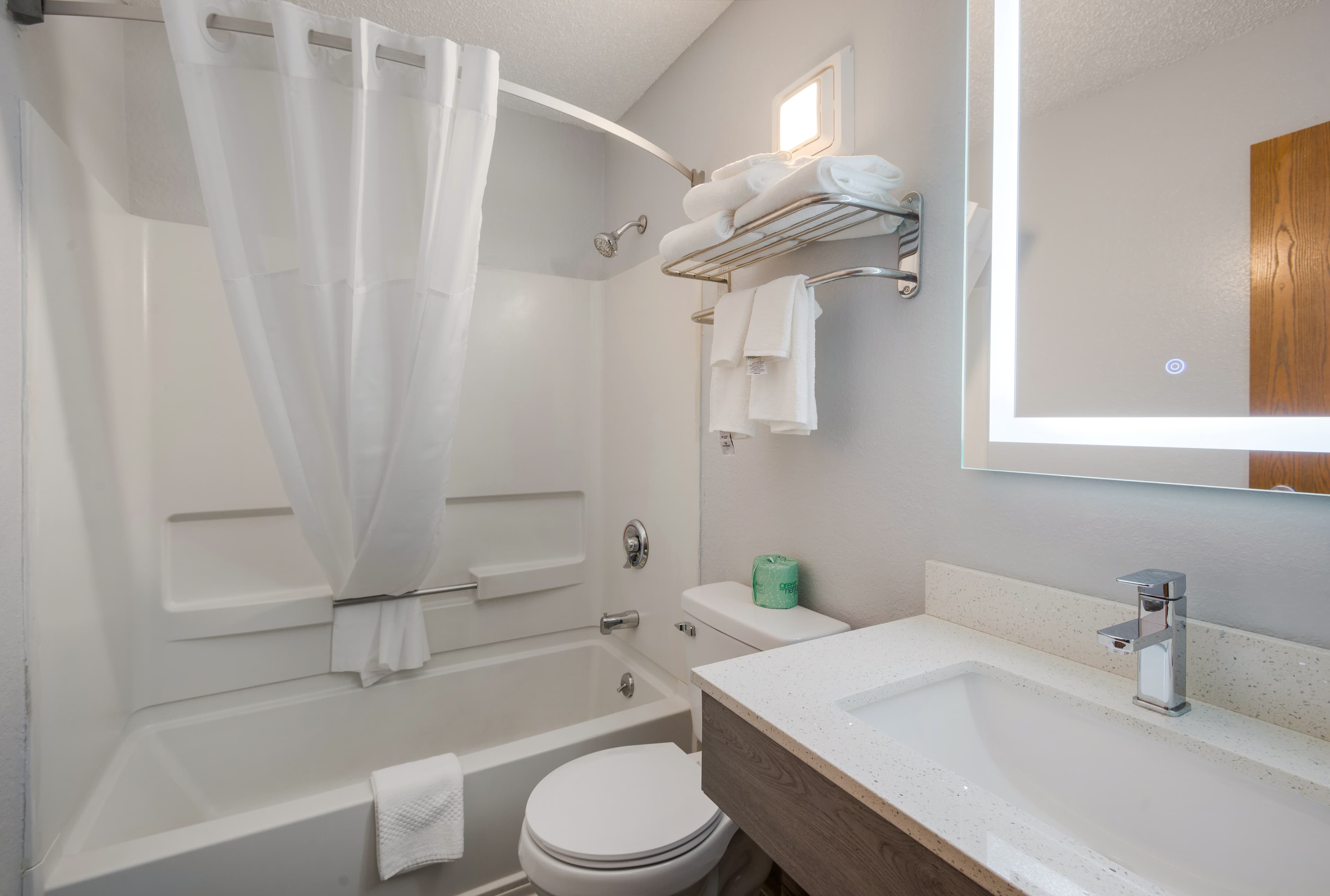 Quality Inn Oneida near Casino — 17