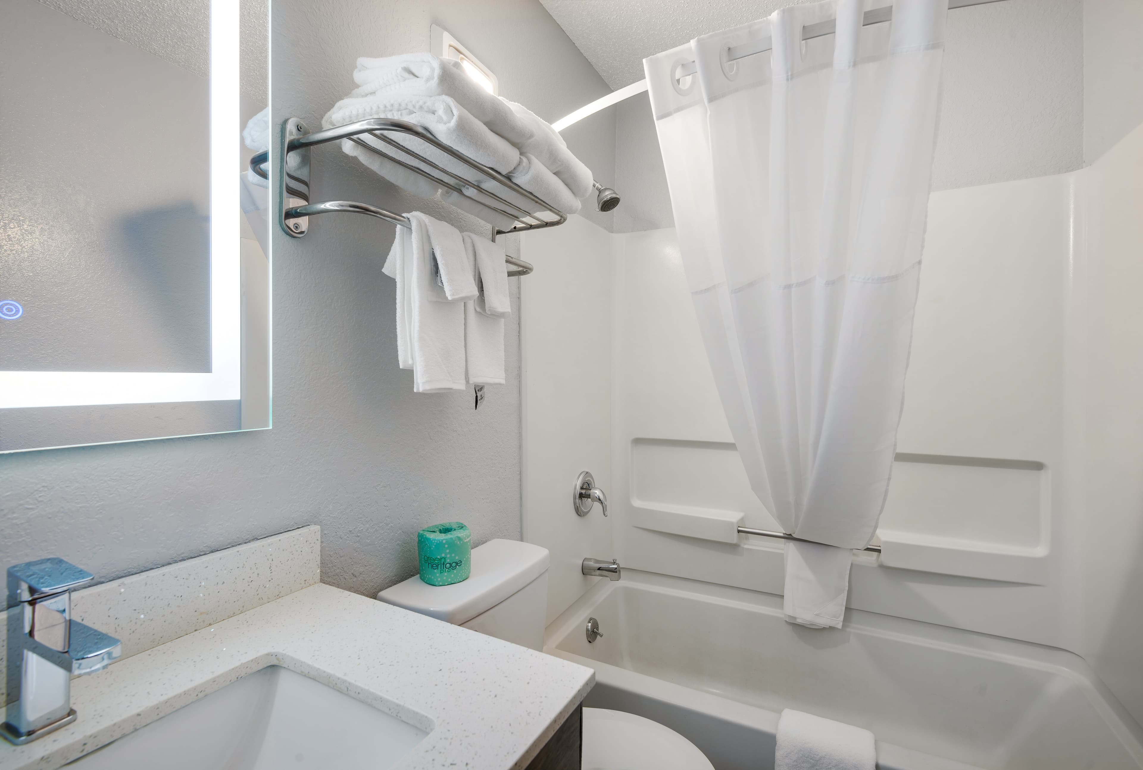 Quality Inn Oneida near Casino - Image 5