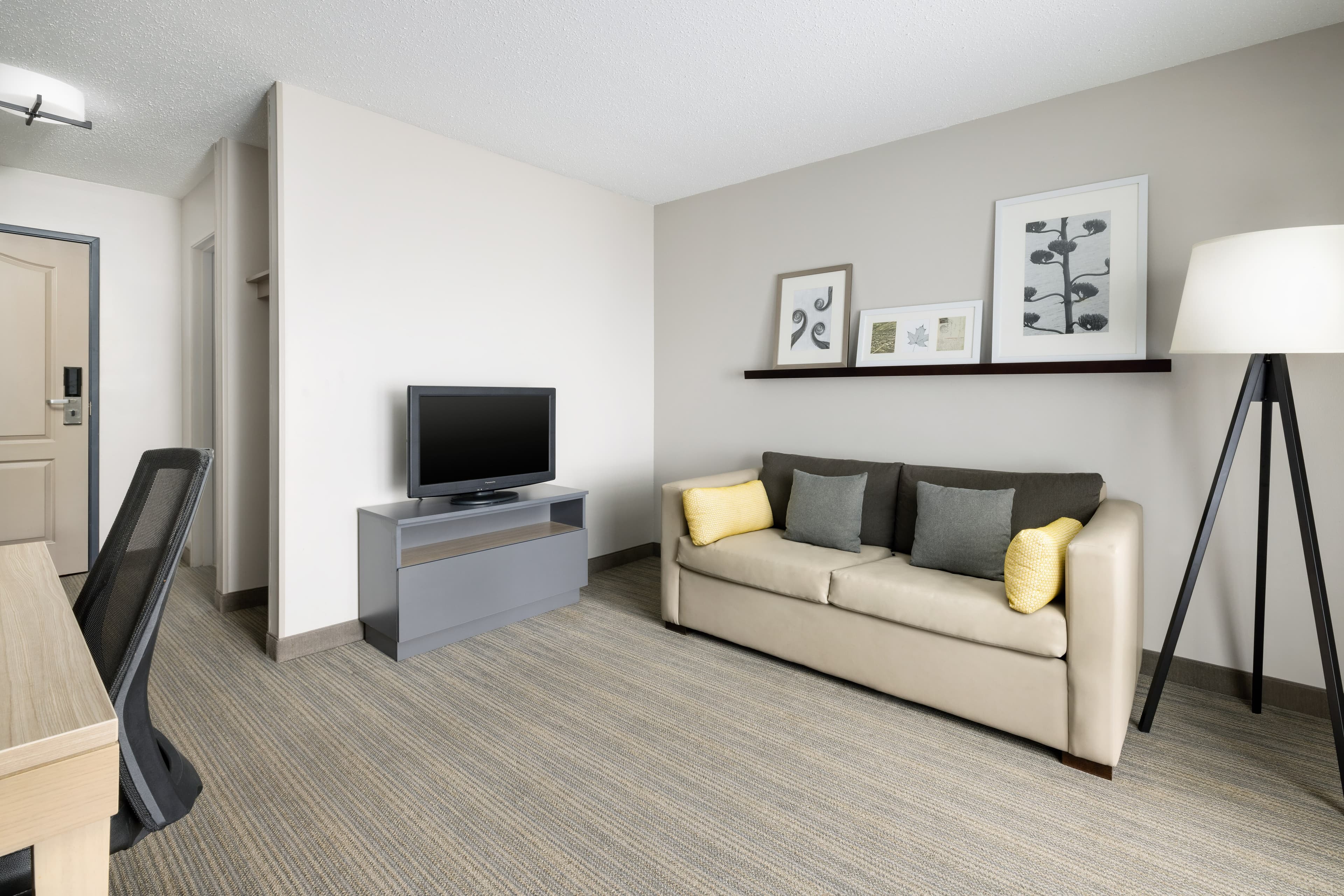 Country Inn & Suites by Radisson, Big Flats (Elmira), NY — 15