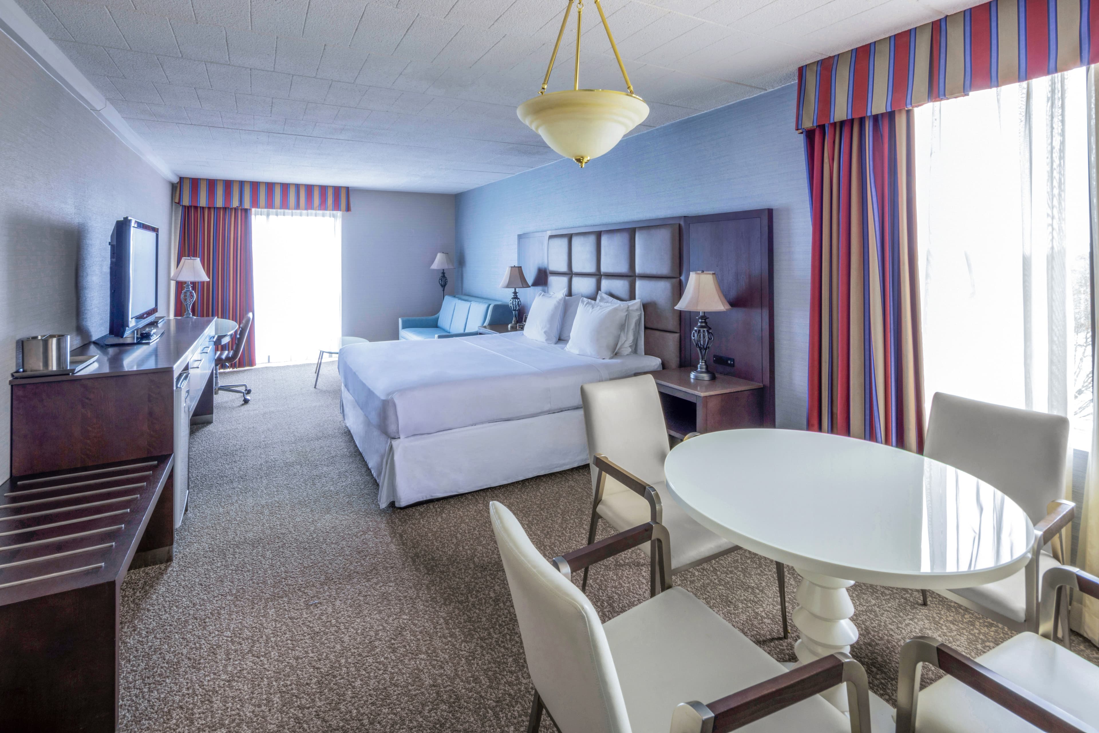 Radisson Hotel Hauppauge-Long Island — 14
