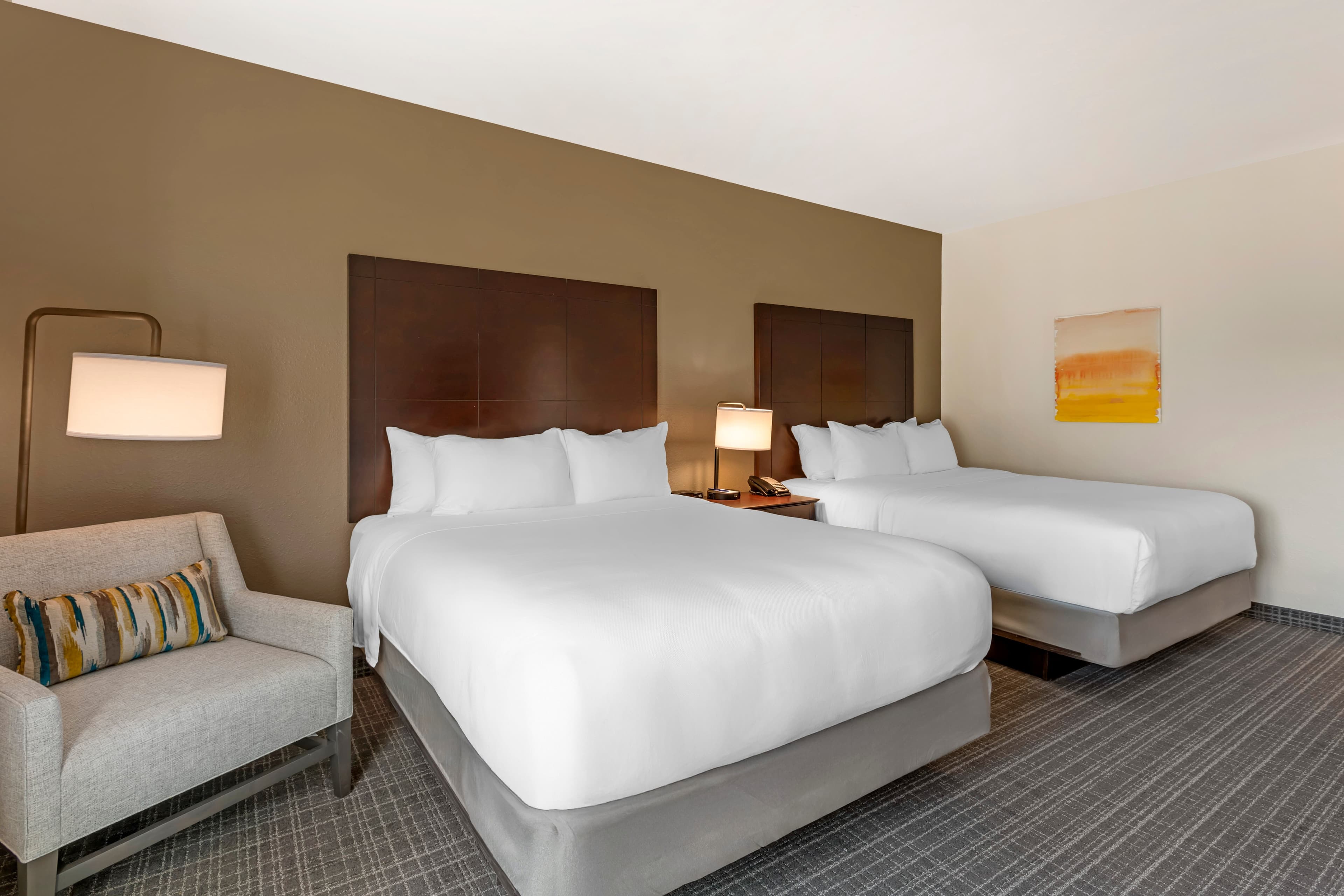 Comfort Inn & Suites Verona at Turning Stone Resort Casino — 23