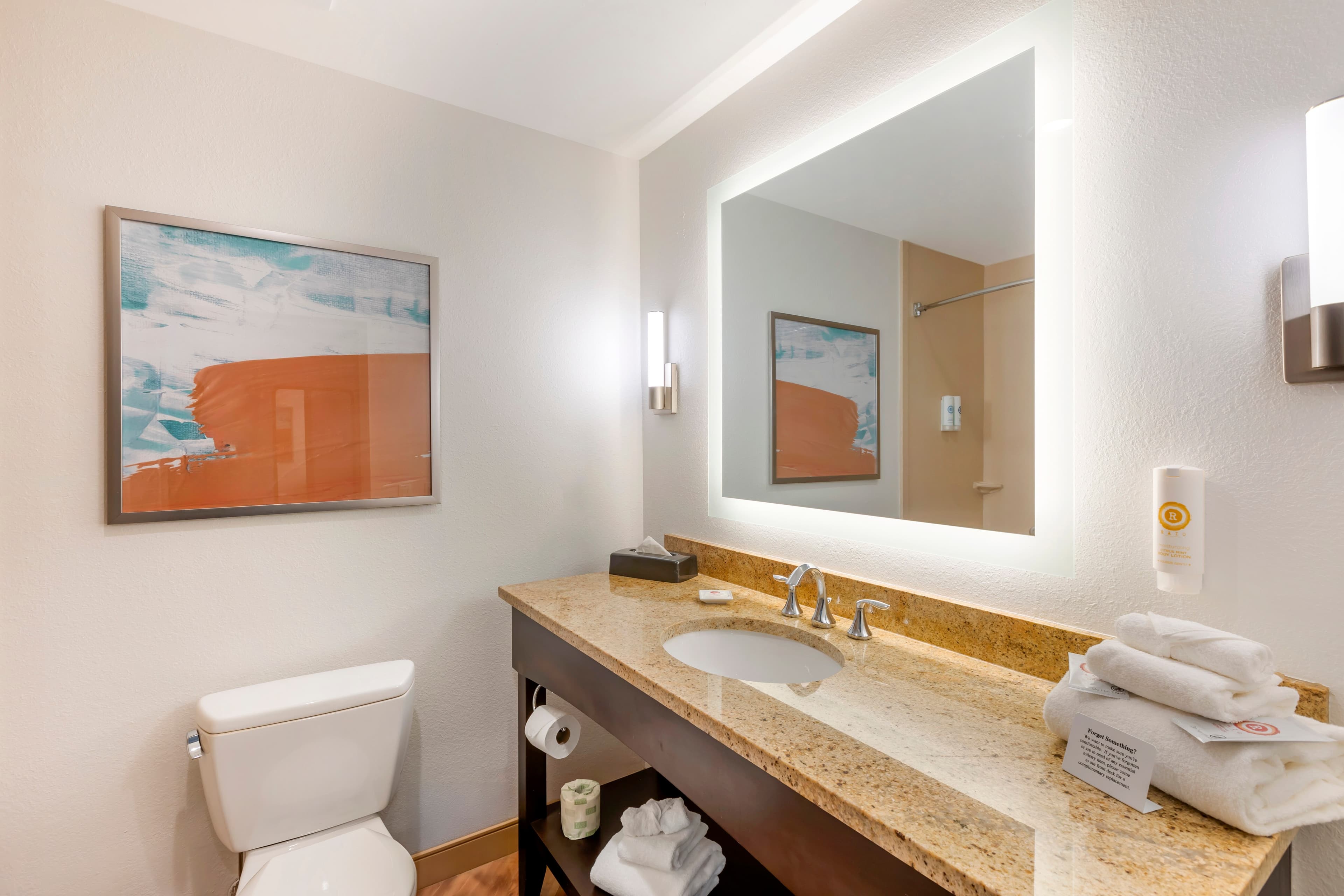 Comfort Inn & Suites Verona at Turning Stone Resort Casino — 25