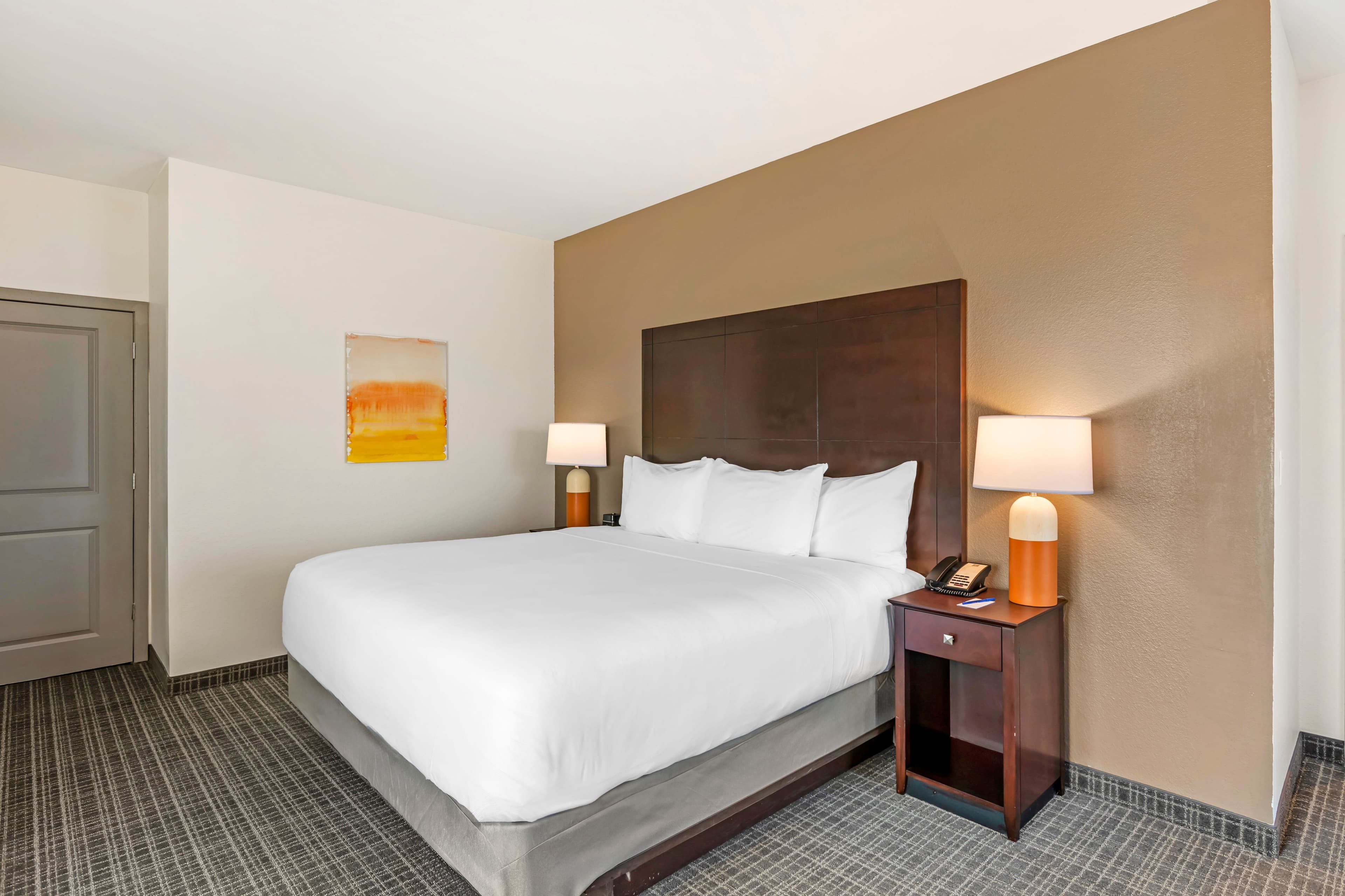 Comfort Inn & Suites Verona at Turning Stone Resort Casino — 11