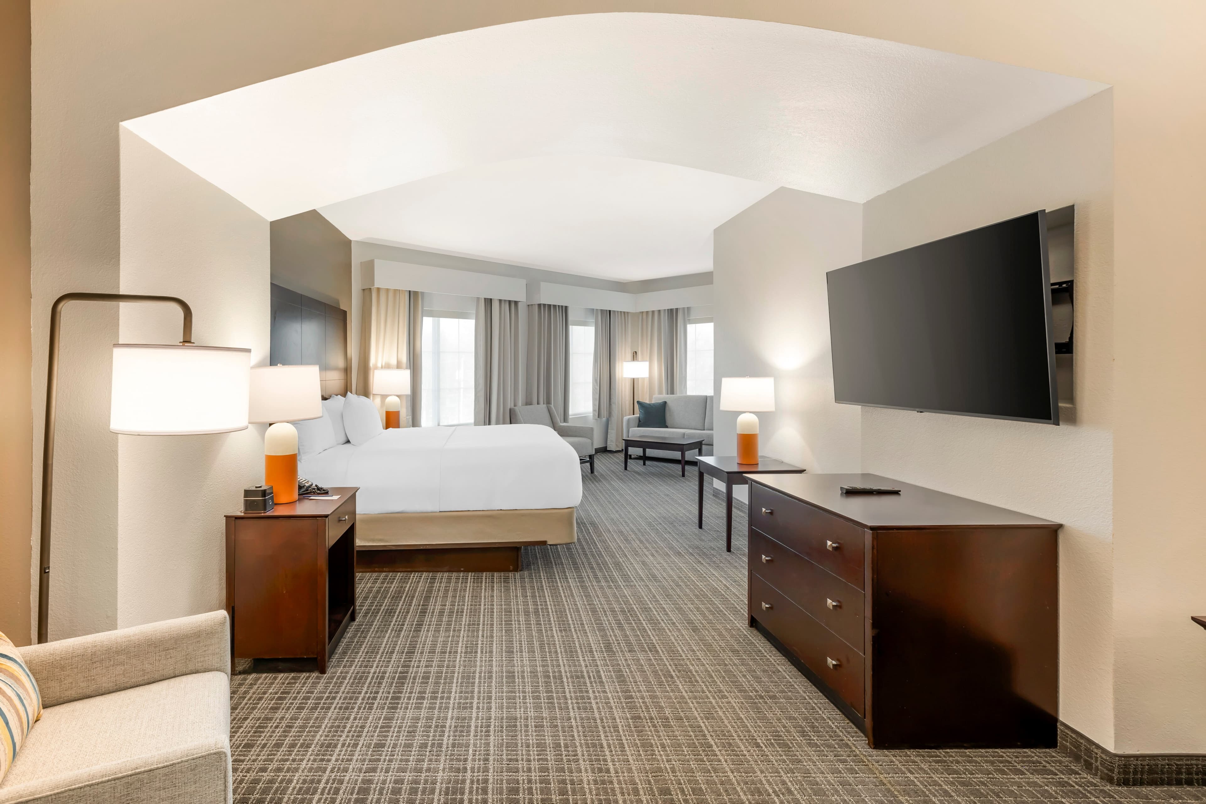 Comfort Inn & Suites Verona at Turning Stone Resort Casino — 30