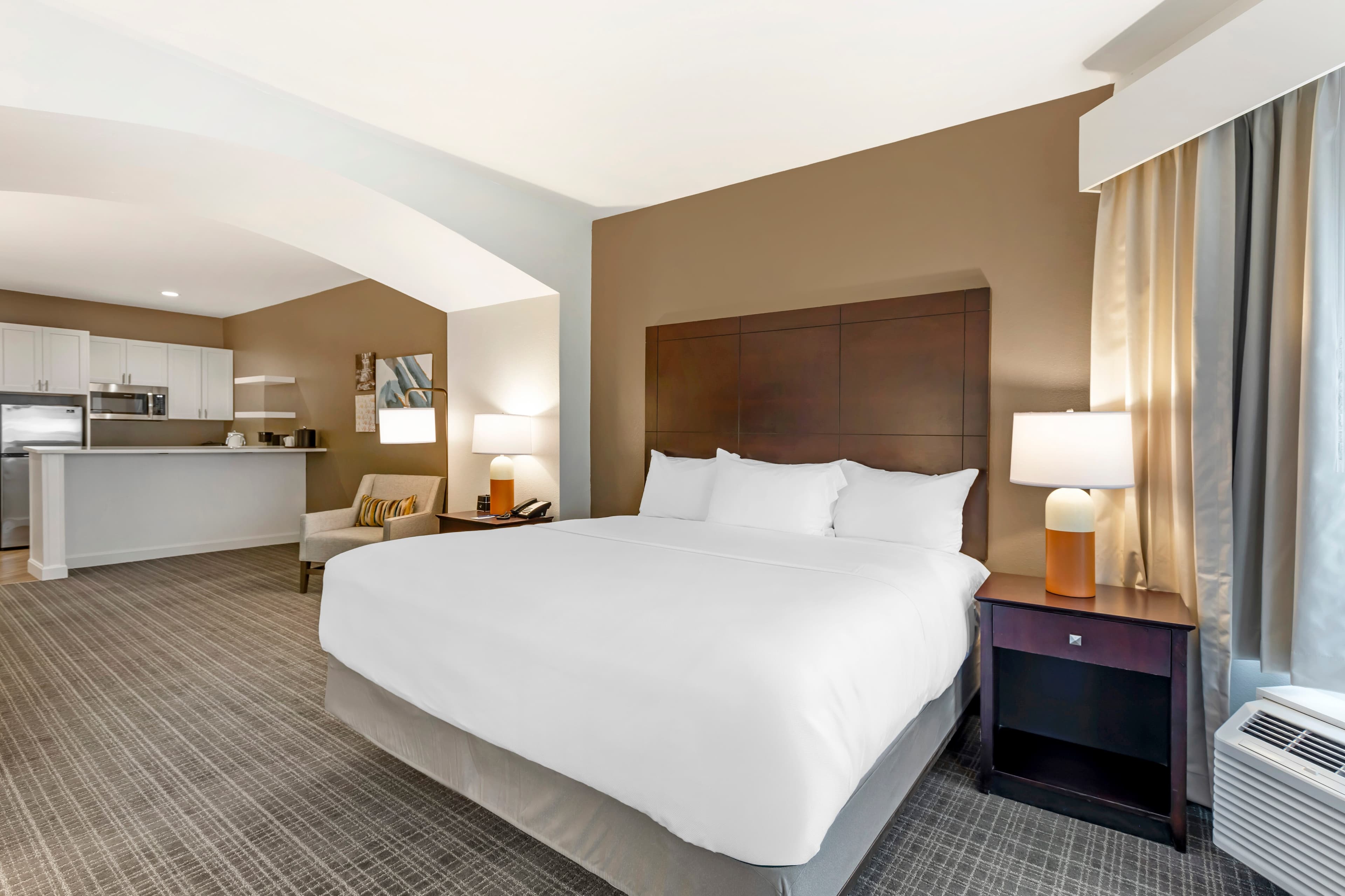 Comfort Inn & Suites Verona at Turning Stone Resort Casino — 31