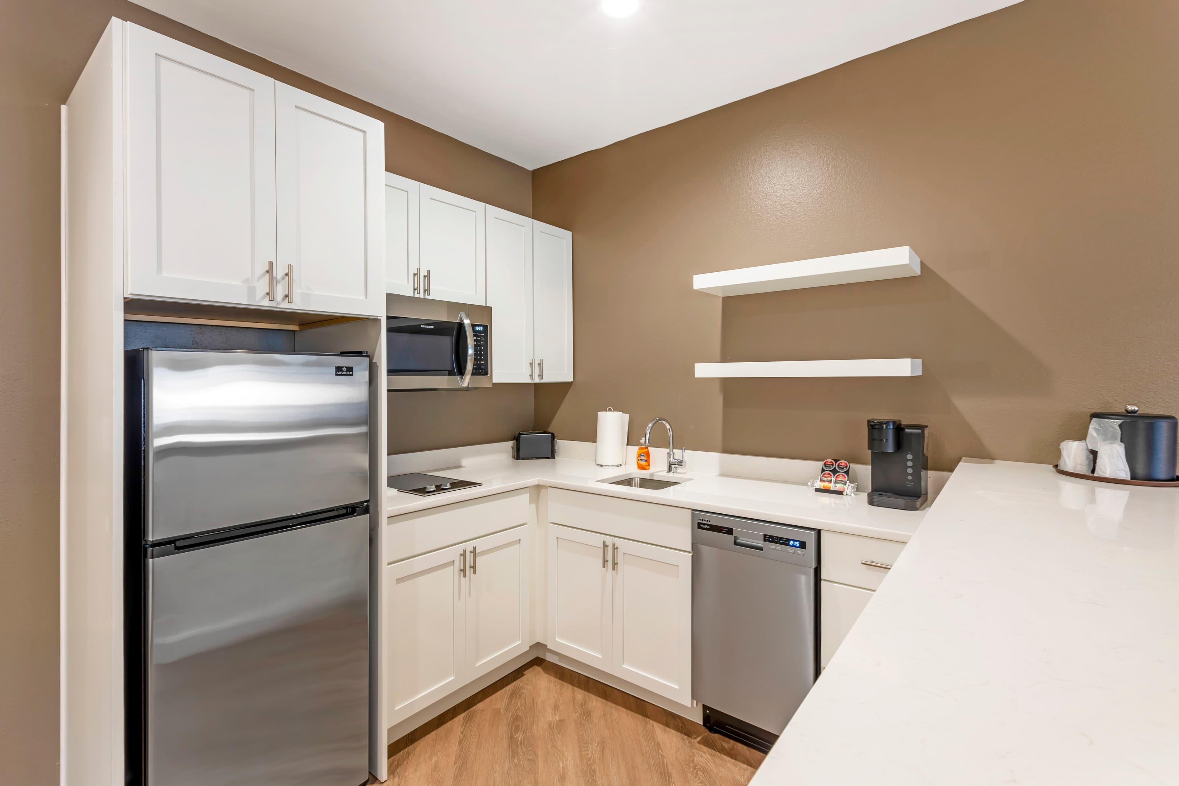 Comfort Inn & Suites Verona at Turning Stone Resort Casino — 32