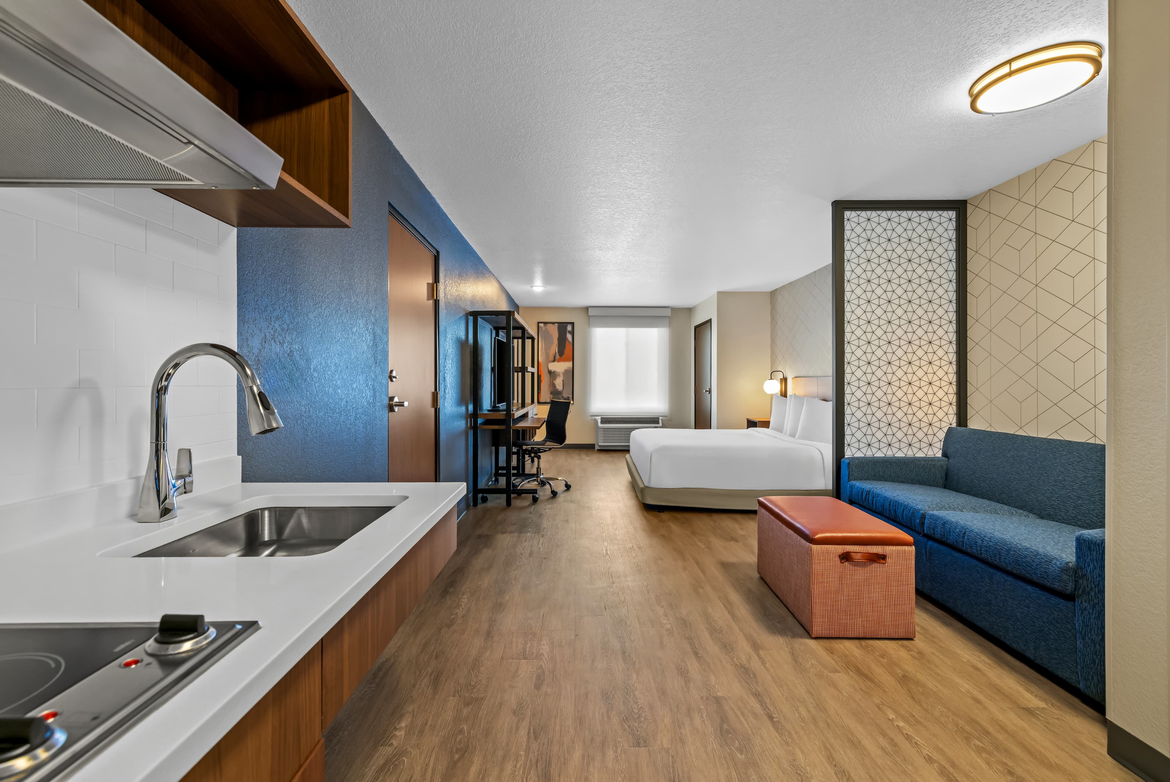 Everhome Suites Rochester Greece - Image 3