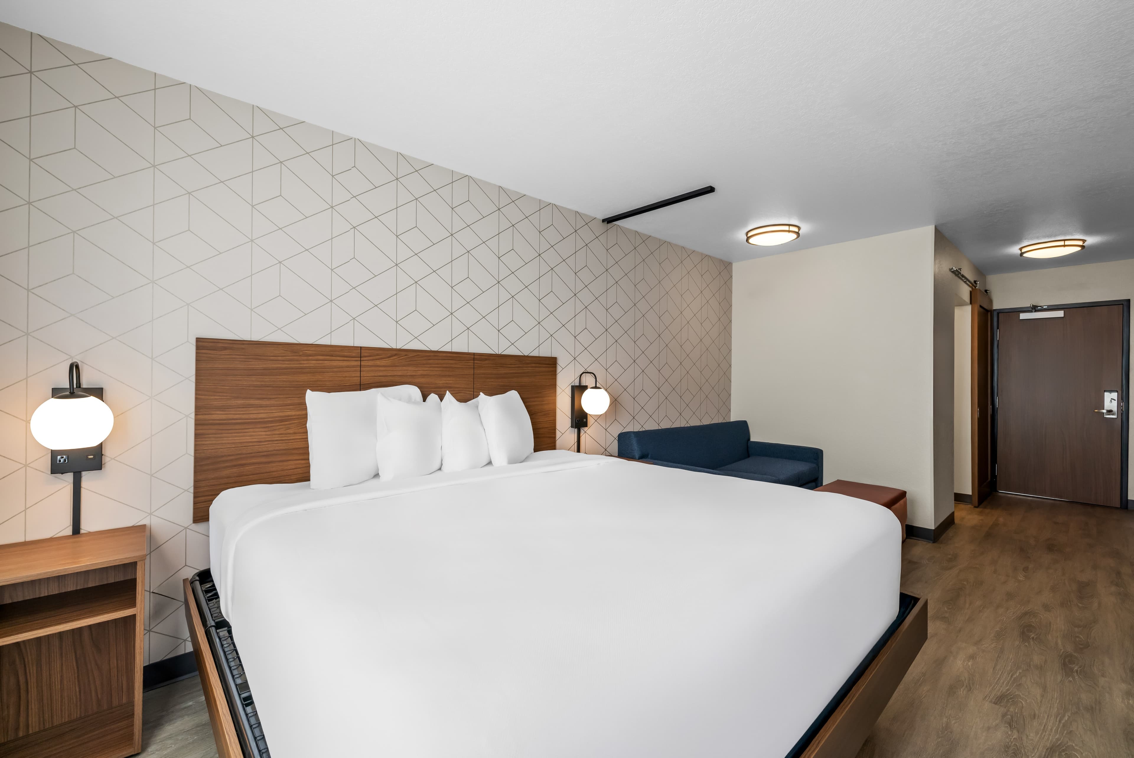 Everhome Suites Rochester Greece — 16