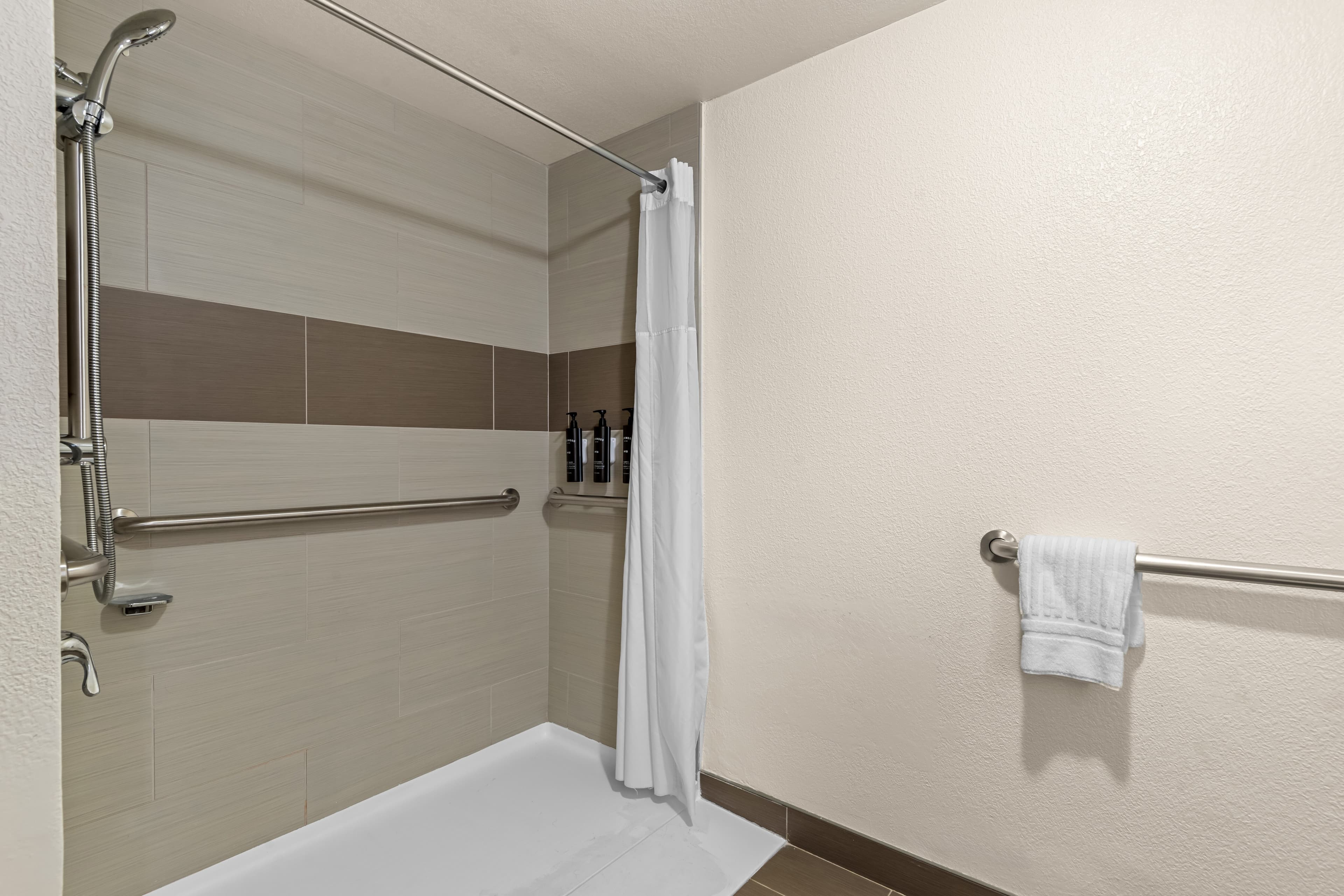 Hotel Concord Syracuse, an Ascend Collection Hotel — 16