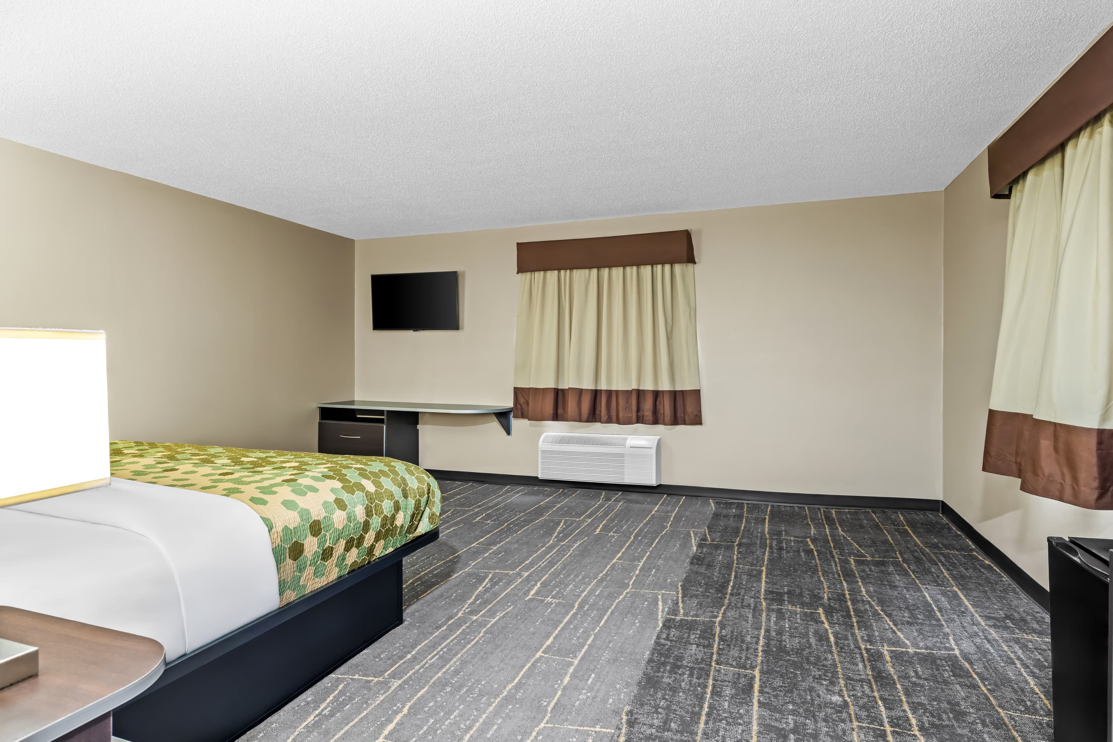 Rodeway Inn - Image 2