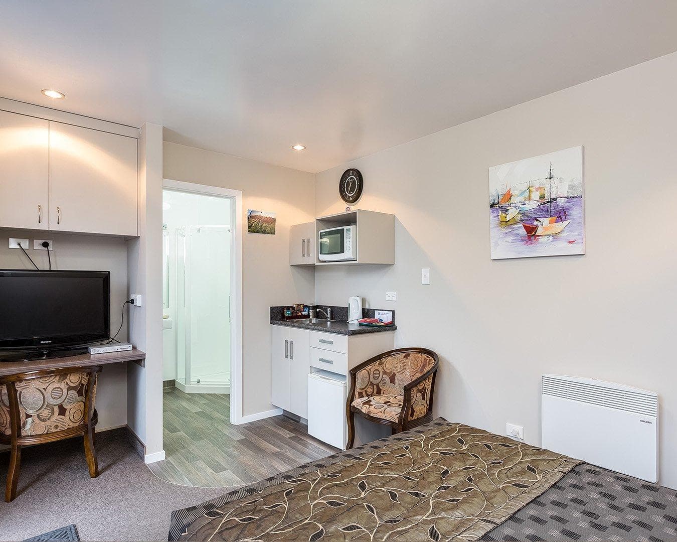 Comfort Inn Tayesta - Image 2