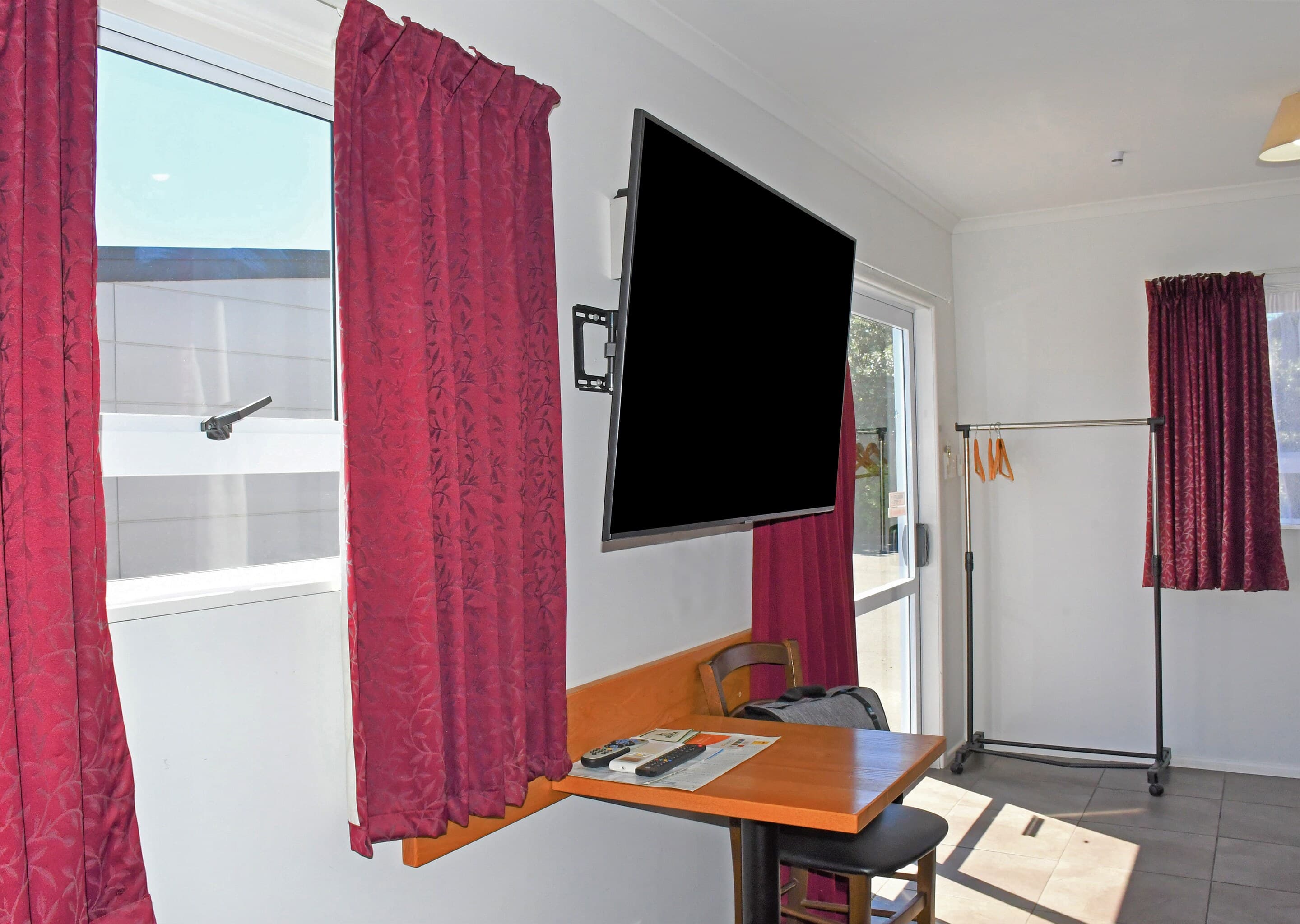 Comfort Inn Westshore Beach — 15