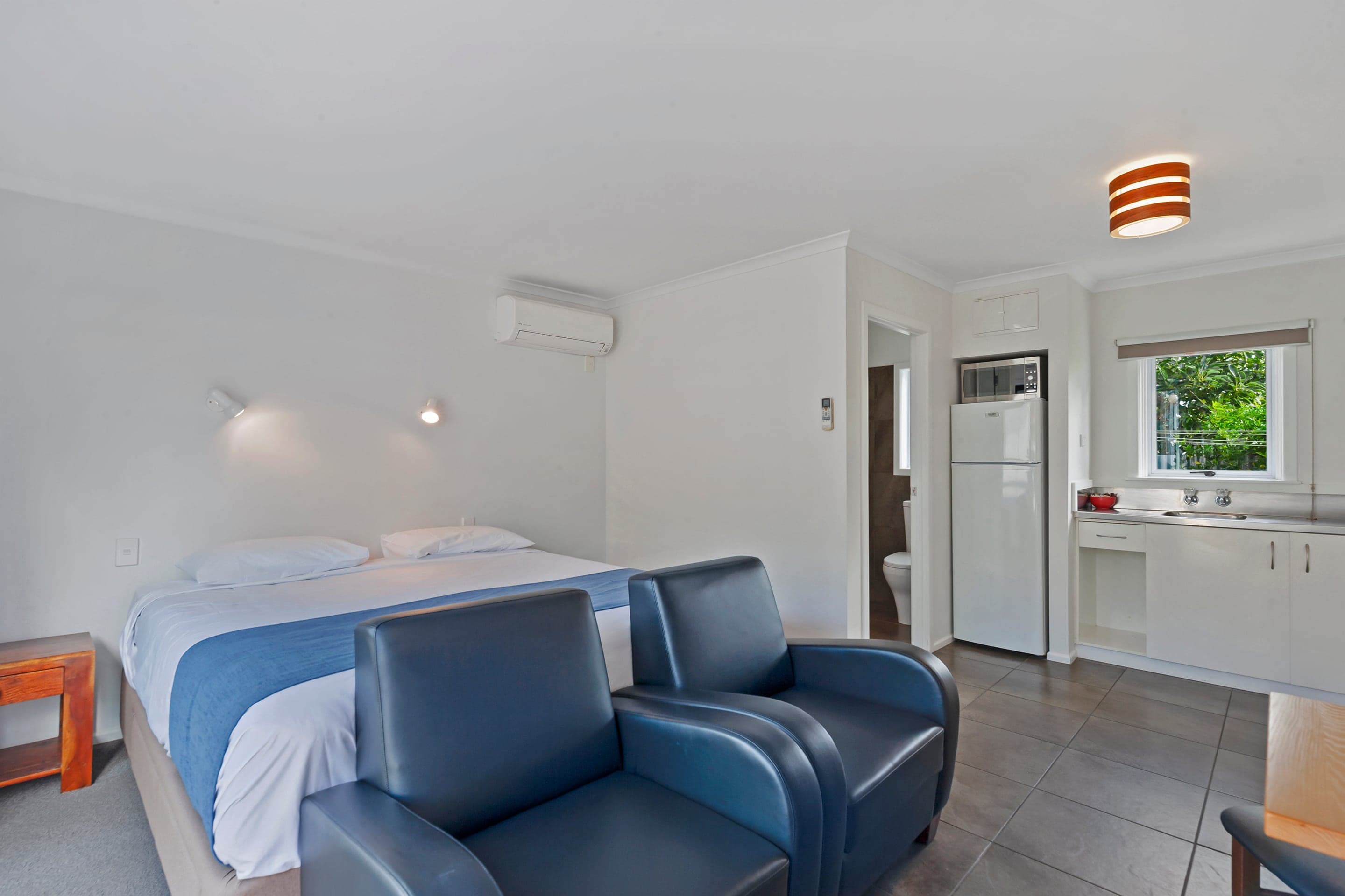 Comfort Inn Westshore Beach — 29