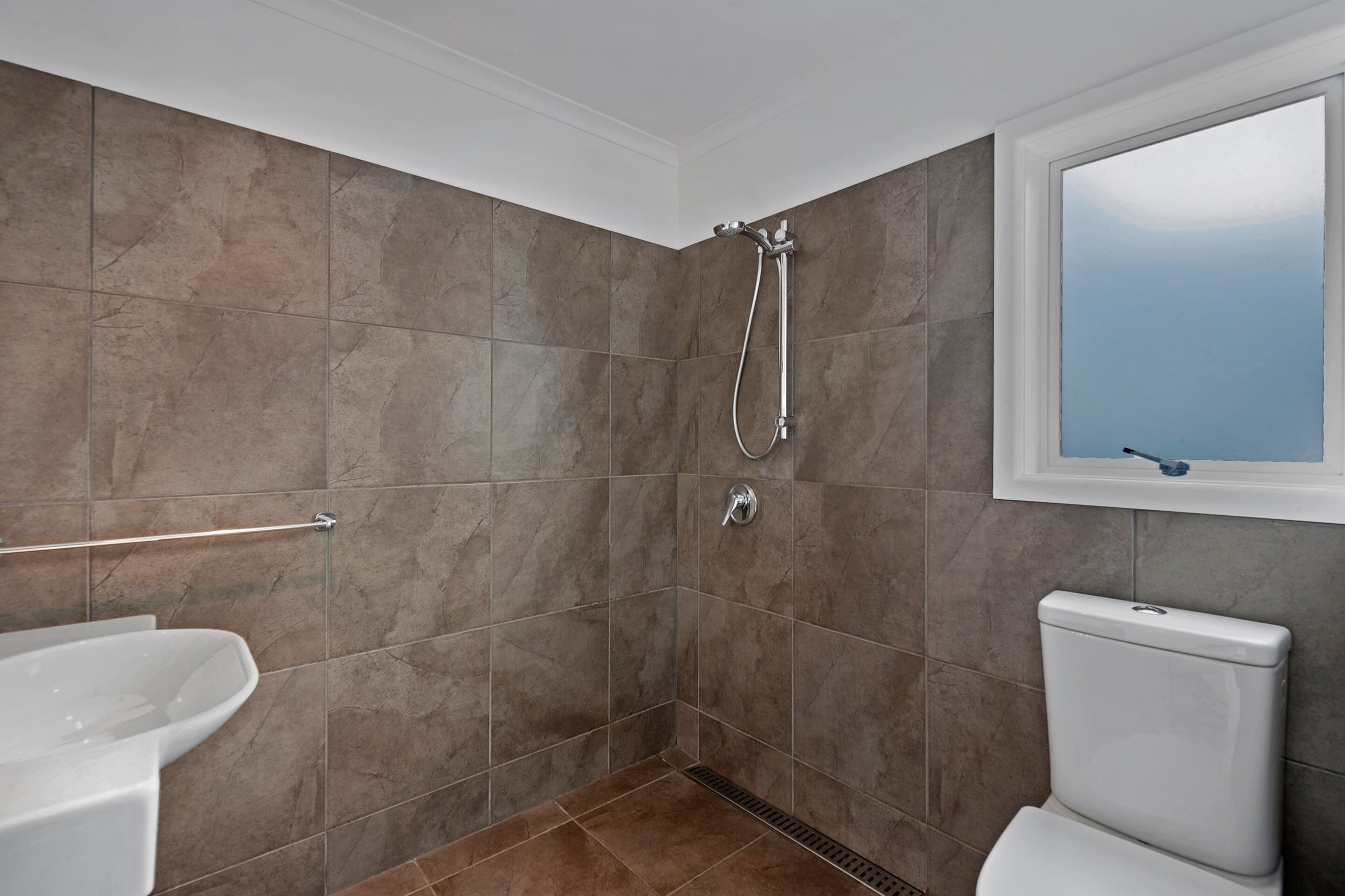 Comfort Inn Westshore Beach — 33
