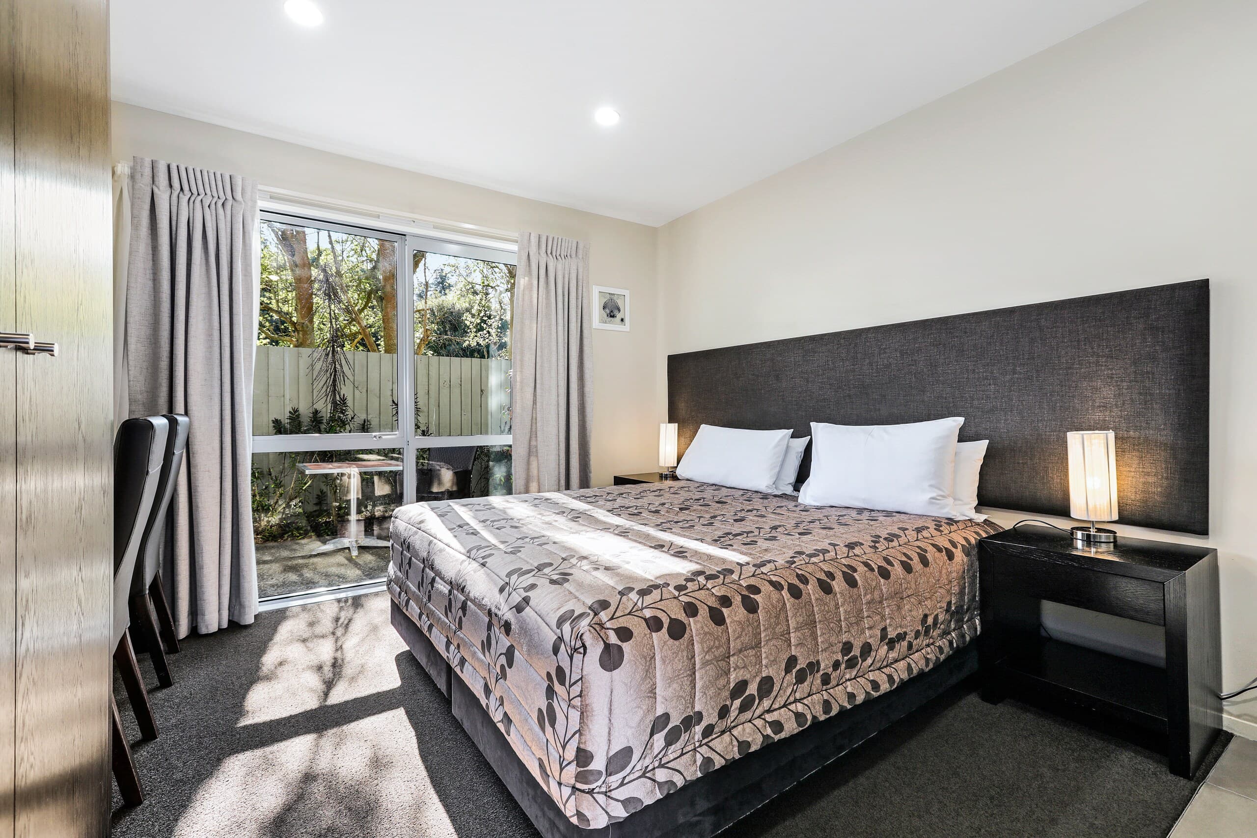 Quality Suites Amore — 10