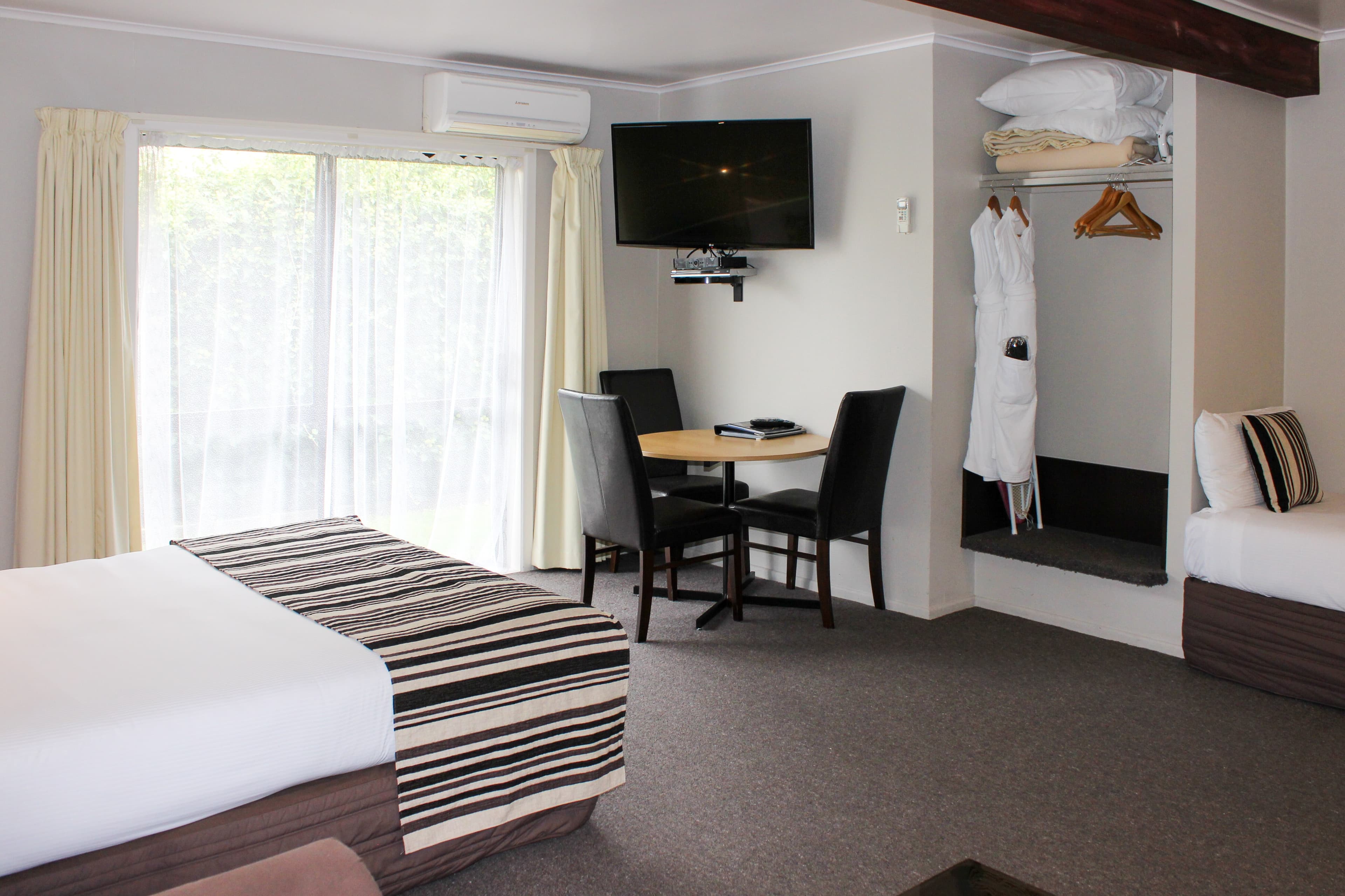 Quality Inn Acapulco Taupo — 108