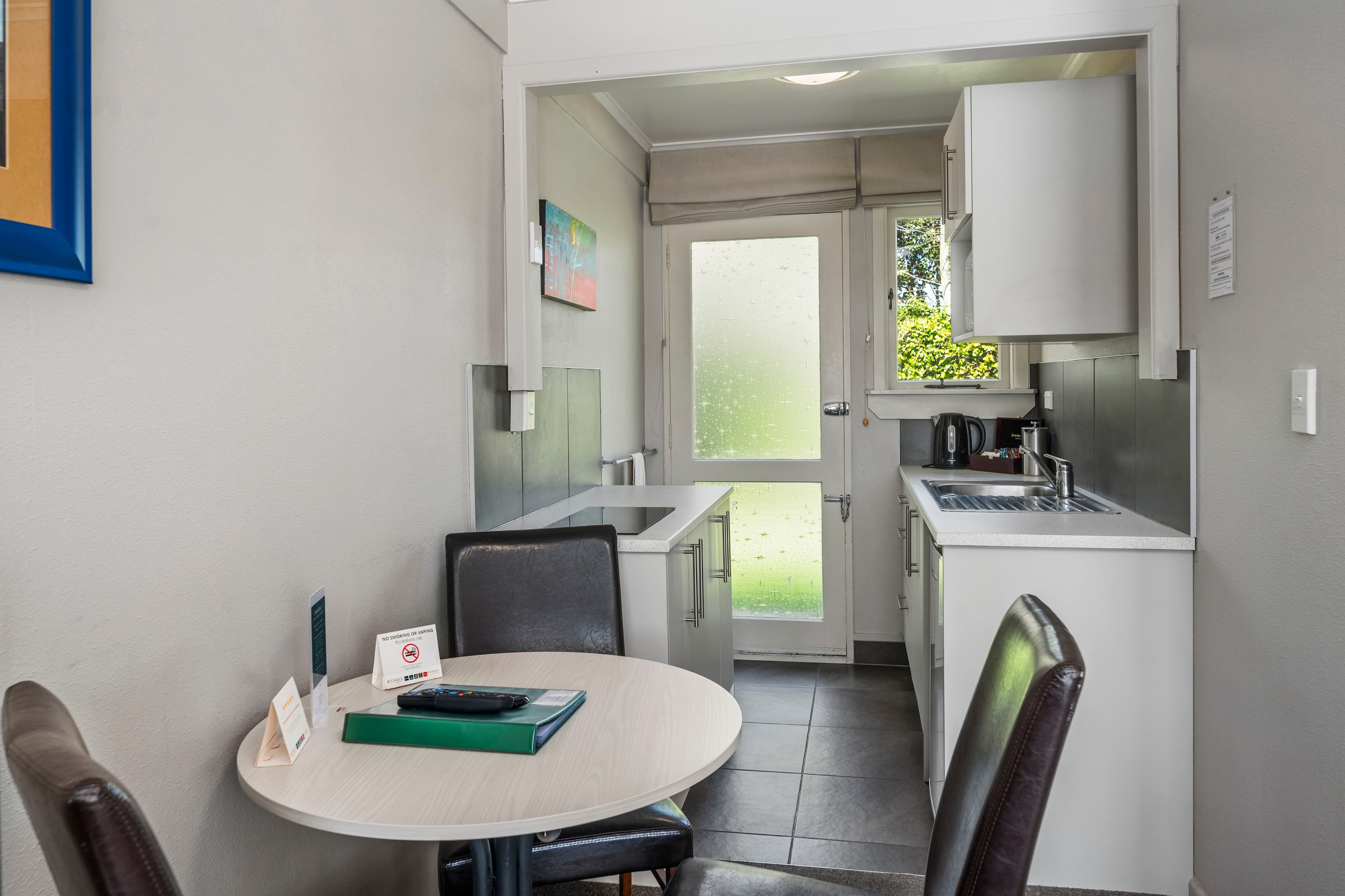 Quality Inn Acapulco Taupo — 120