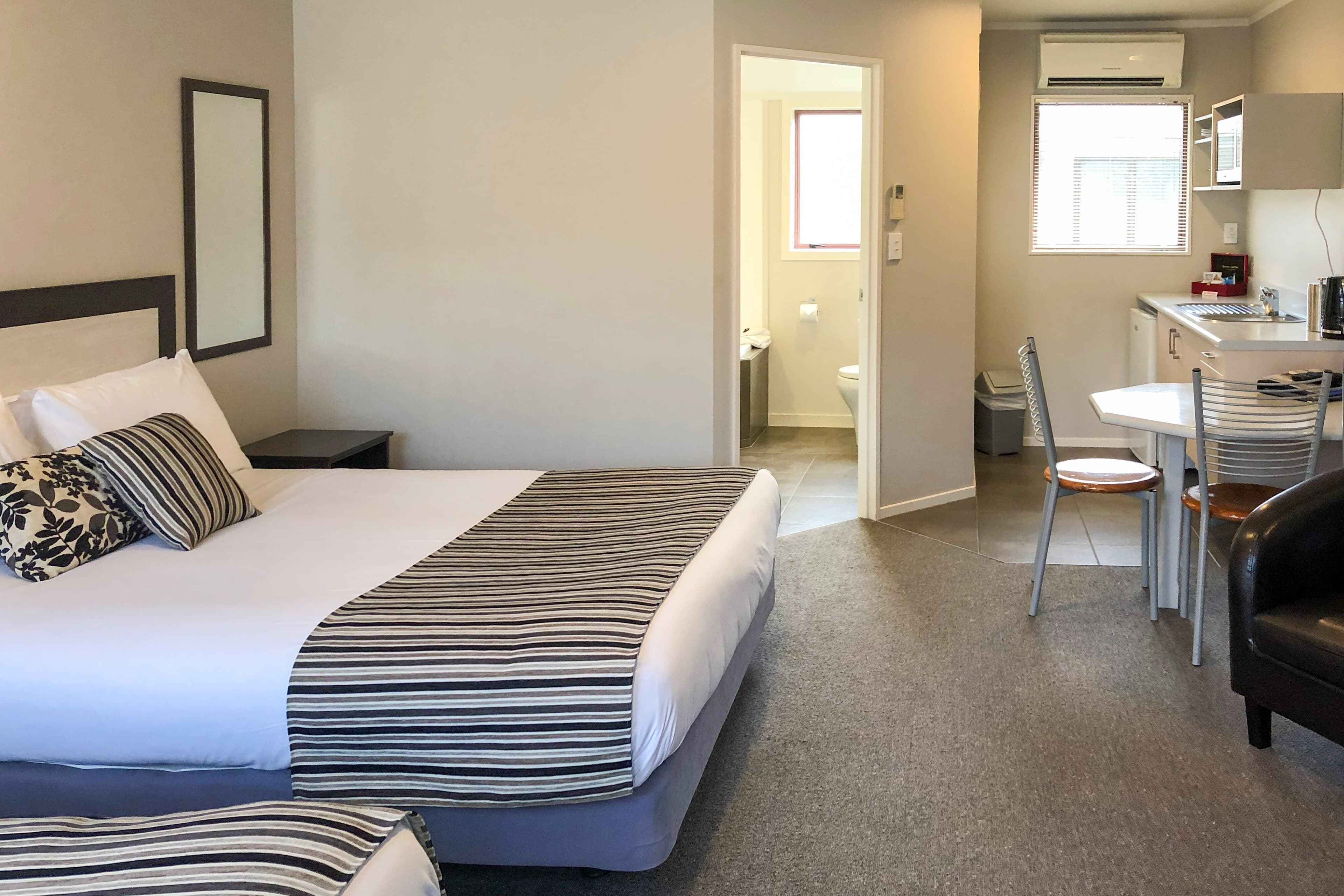 Quality Inn Acapulco Taupo — 166