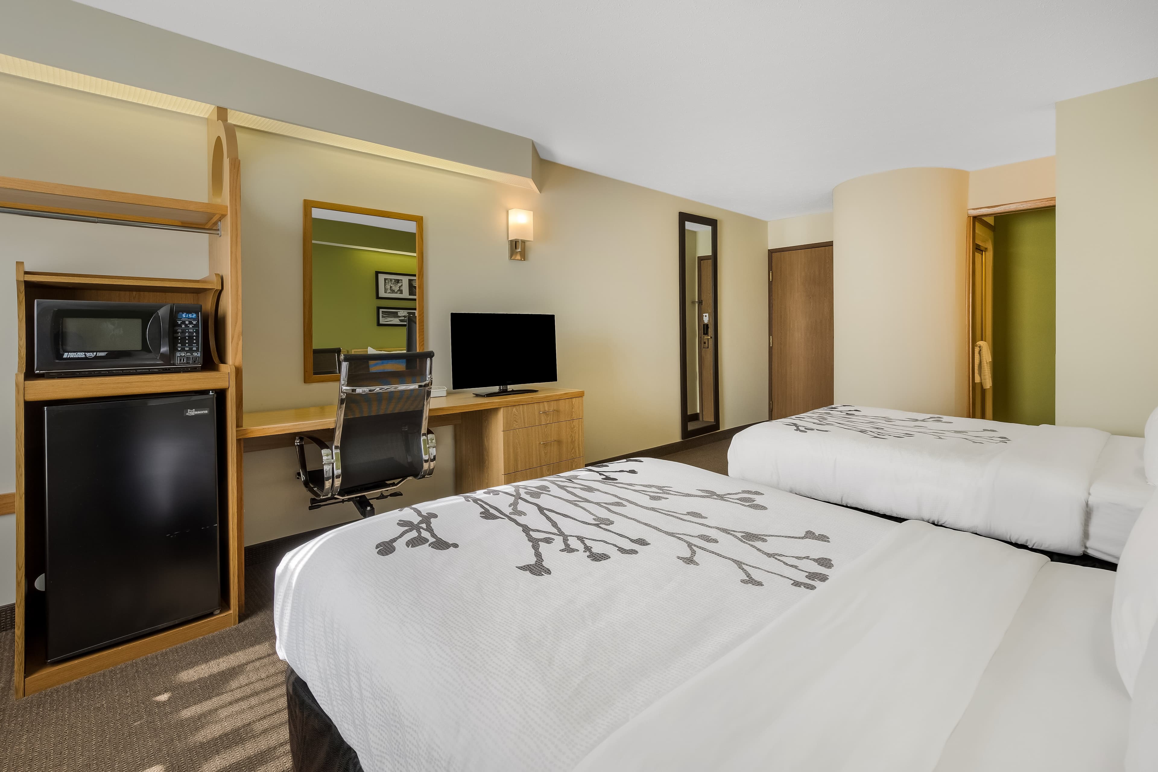 Sleep Inn Bolivar - Image 4