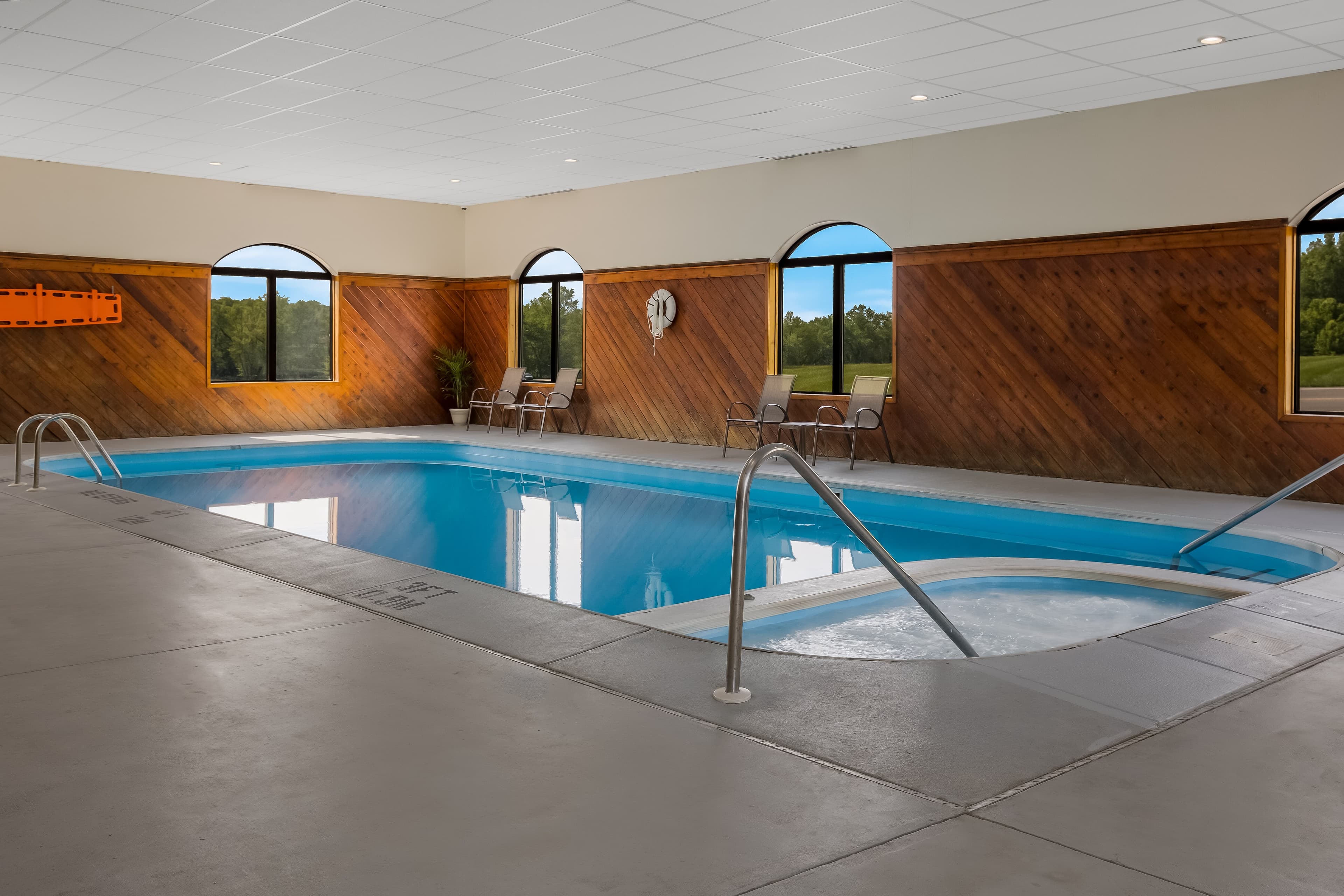 Sleep Inn Bolivar - Image 1