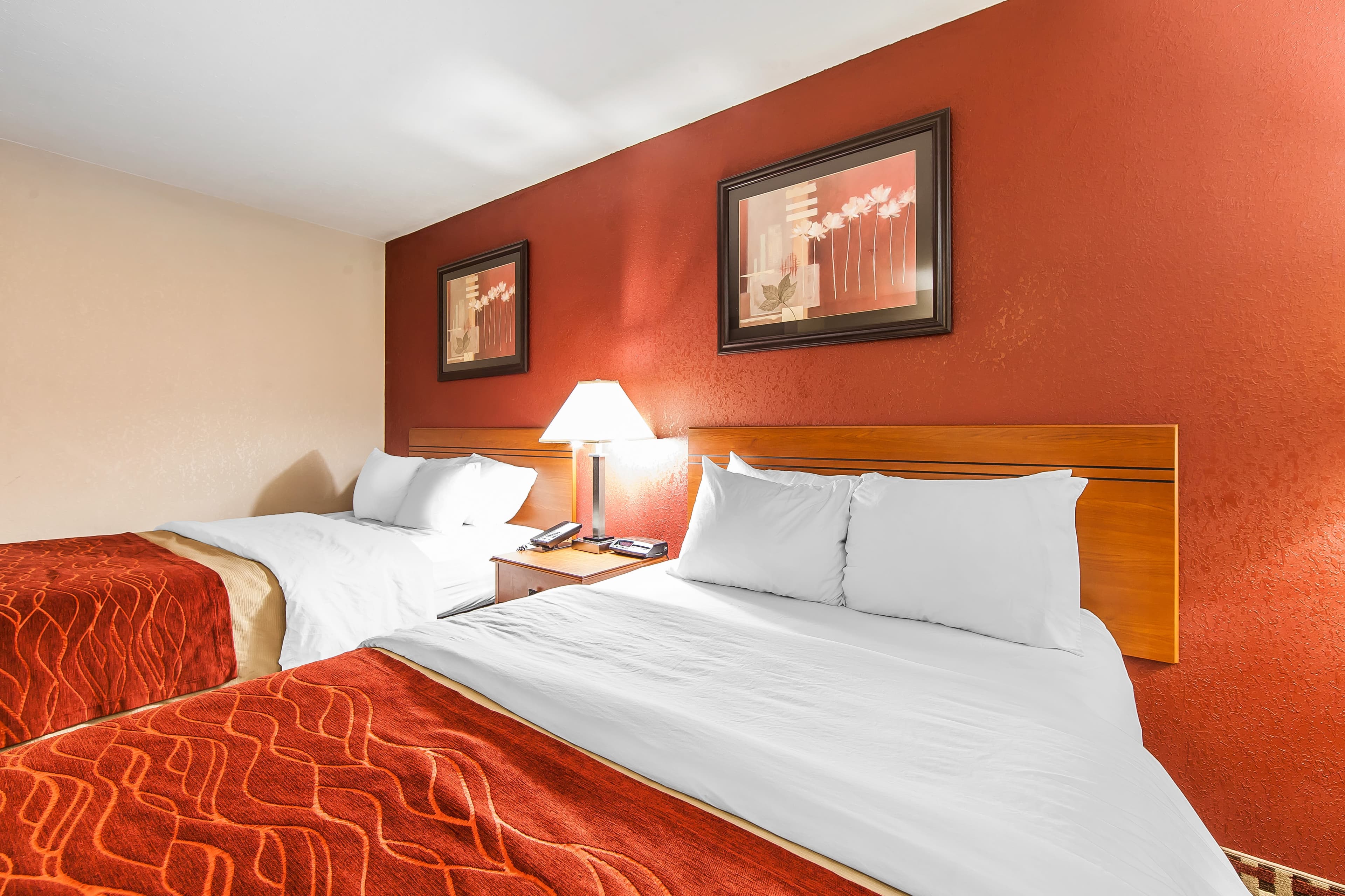 Quality Inn Seaman — 9