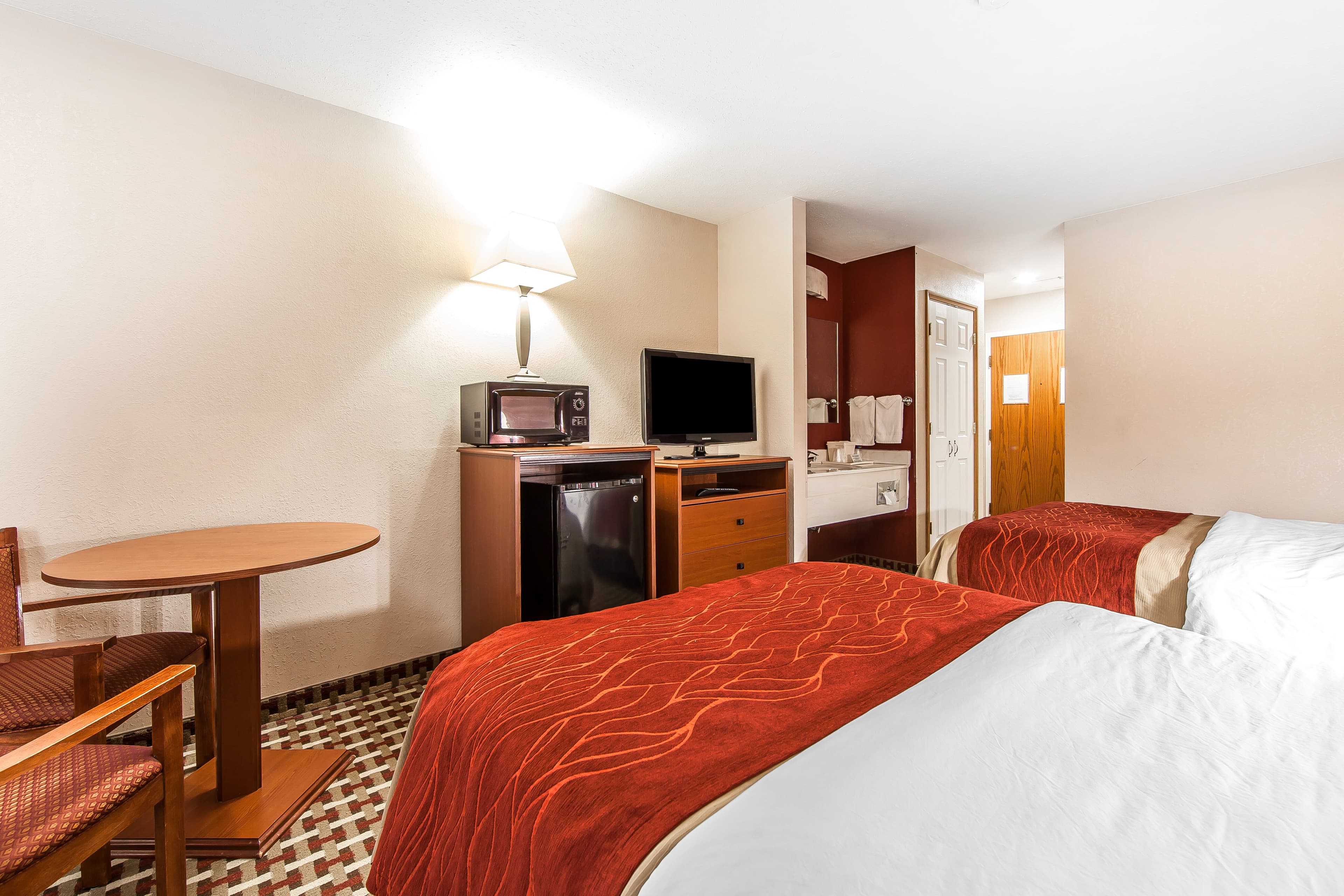 Quality Inn Seaman — 10