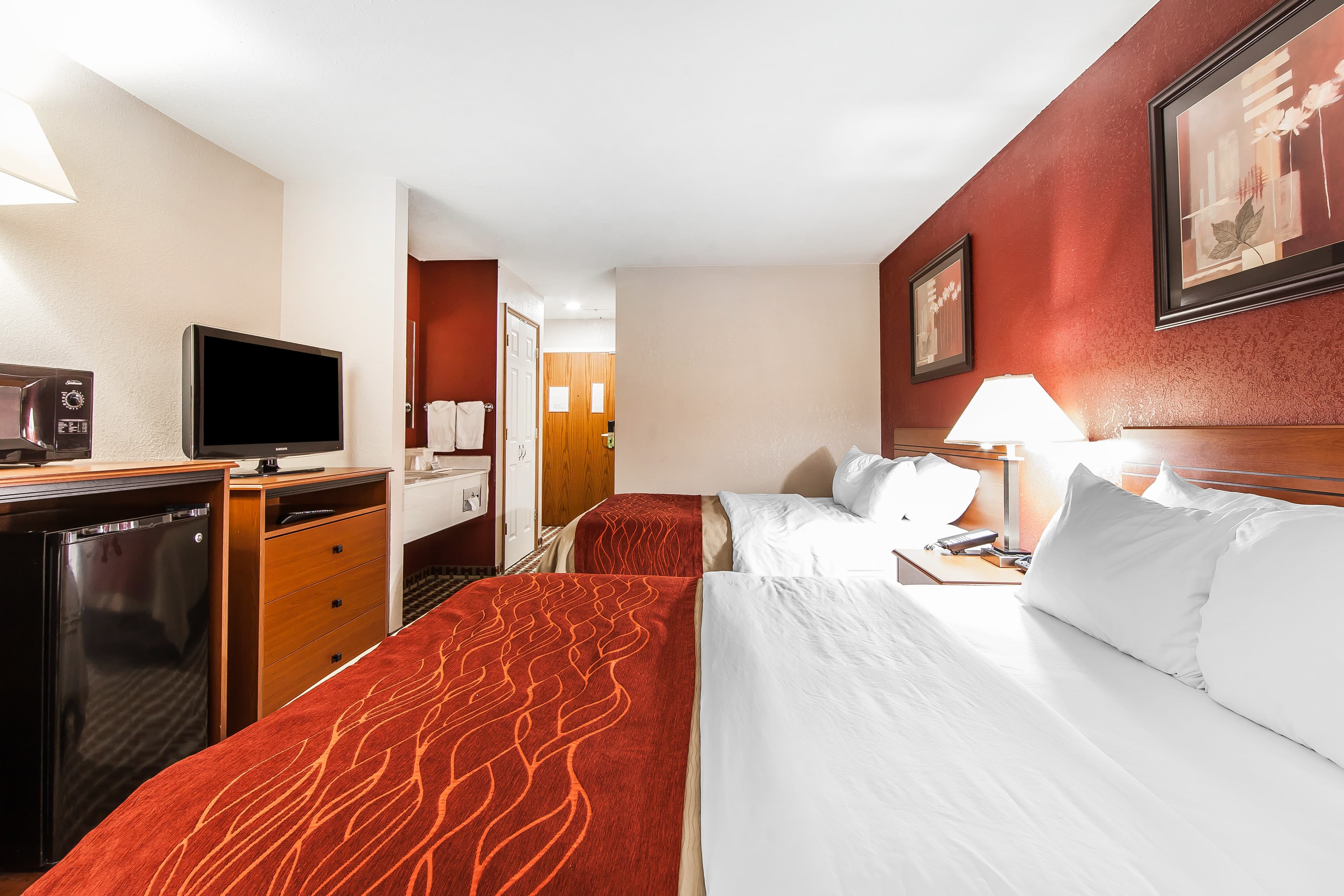 Quality Inn Seaman — 11