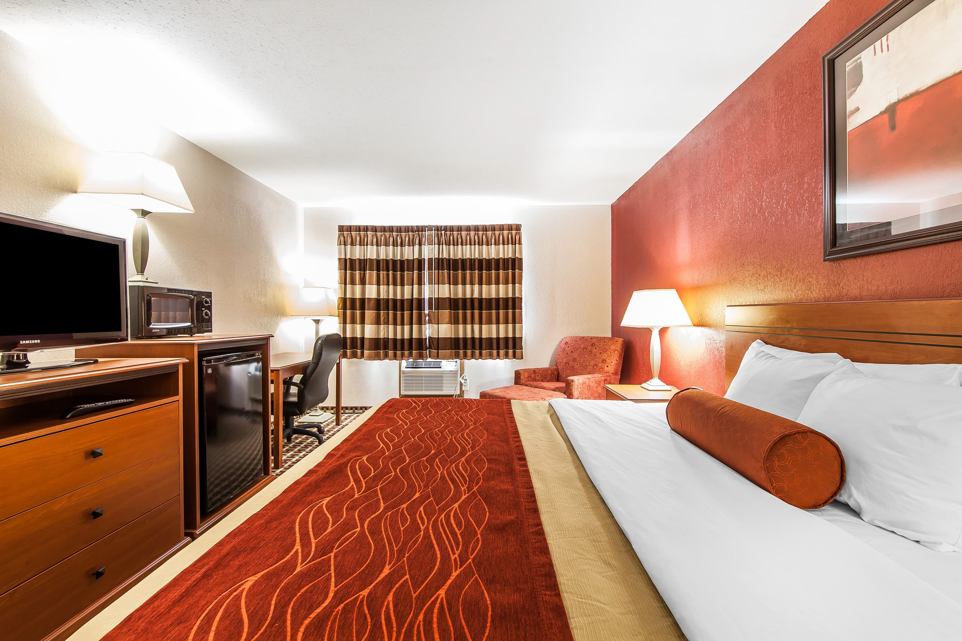 Quality Inn Seaman — 6