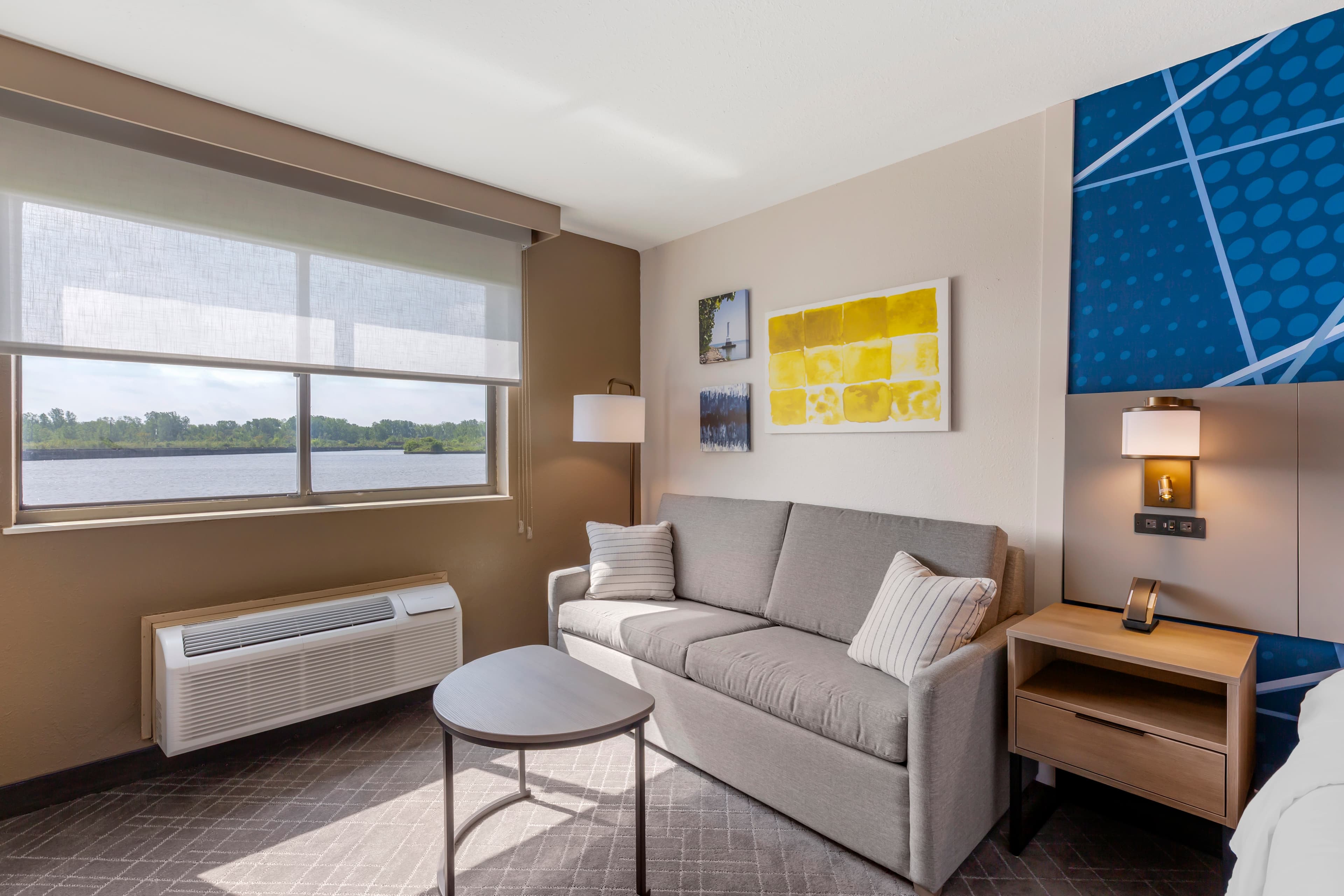 Comfort Inn River's Edge — 9