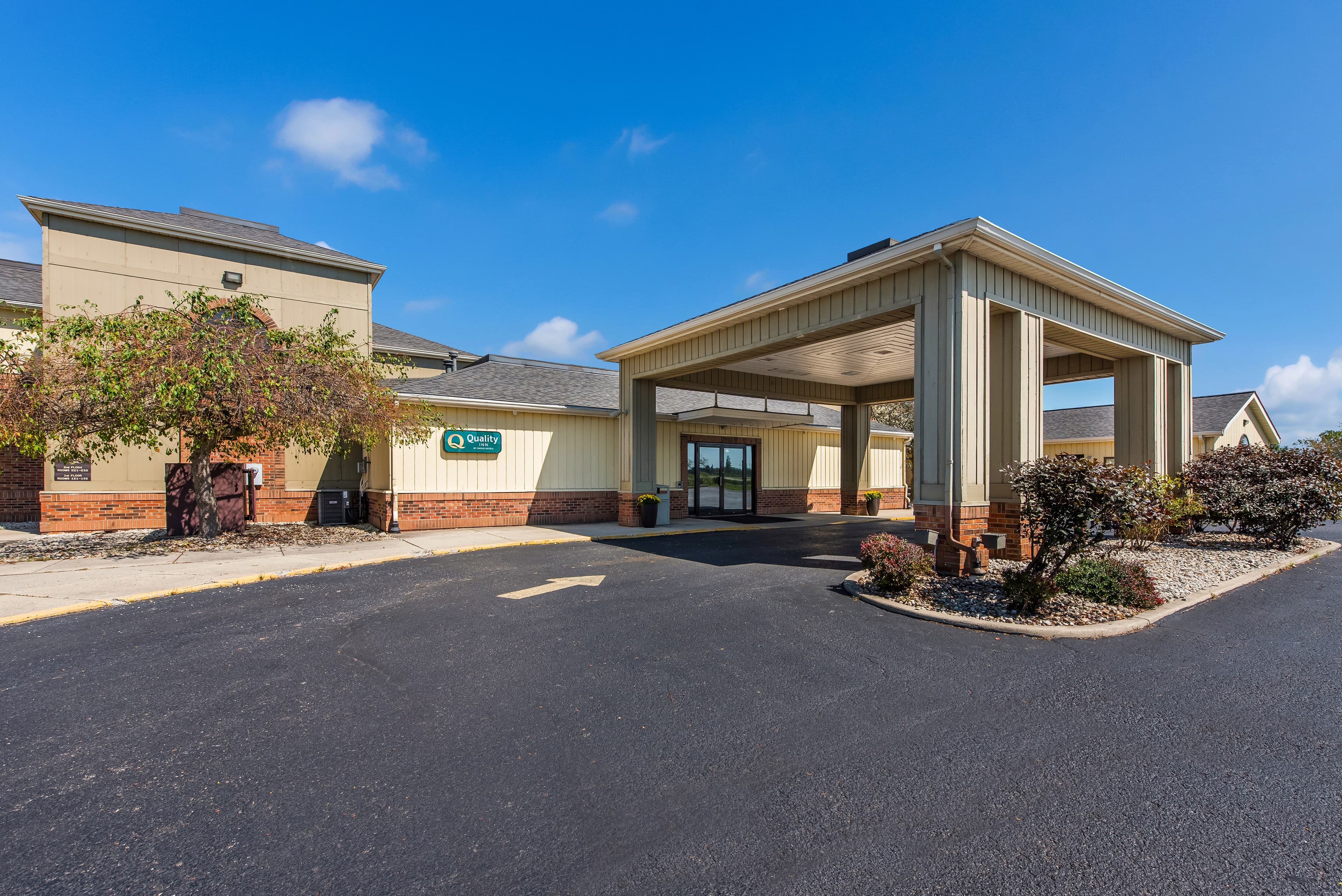 Quality Inn Upper Sandusky - Image 1