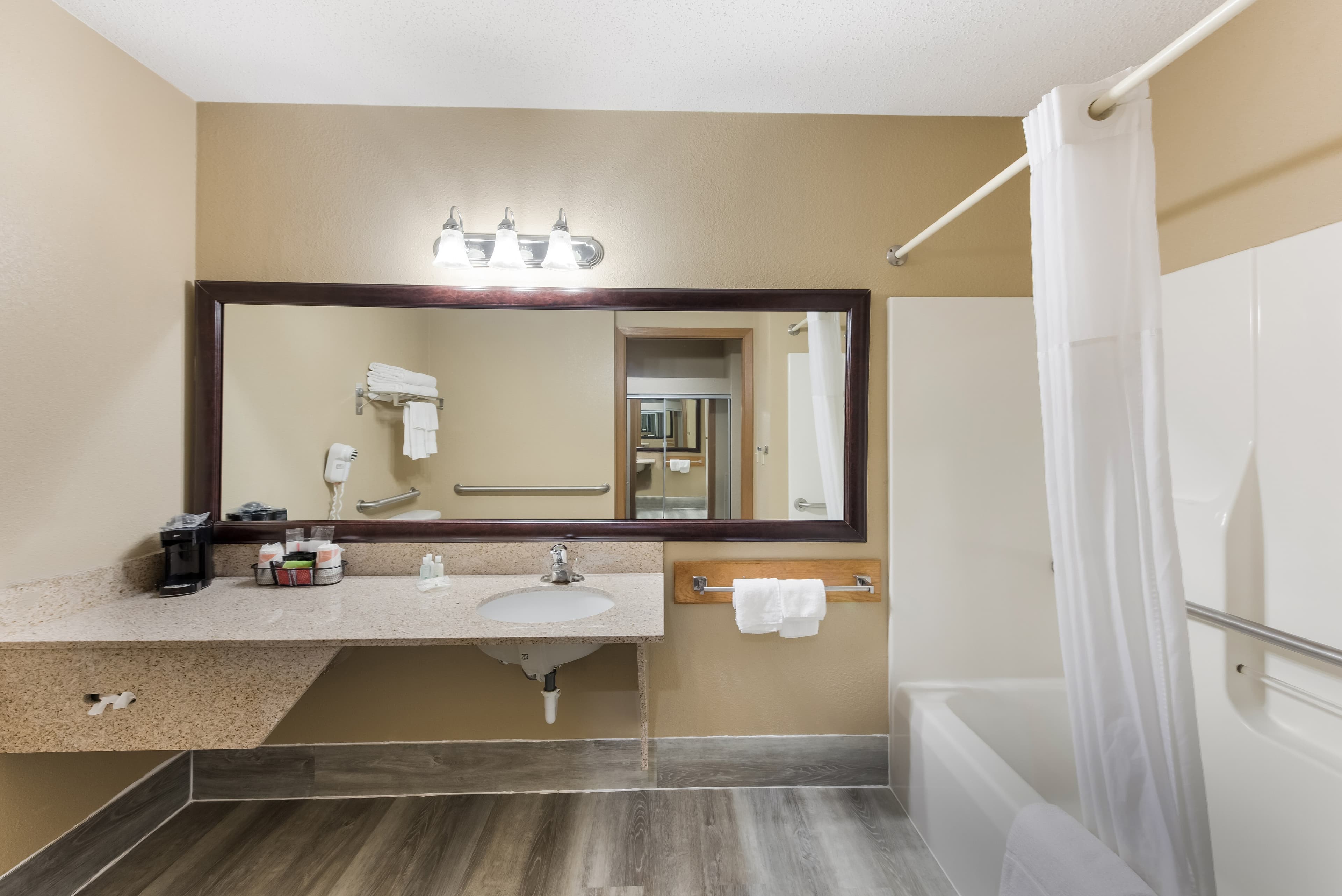 Quality Inn Upper Sandusky — 33