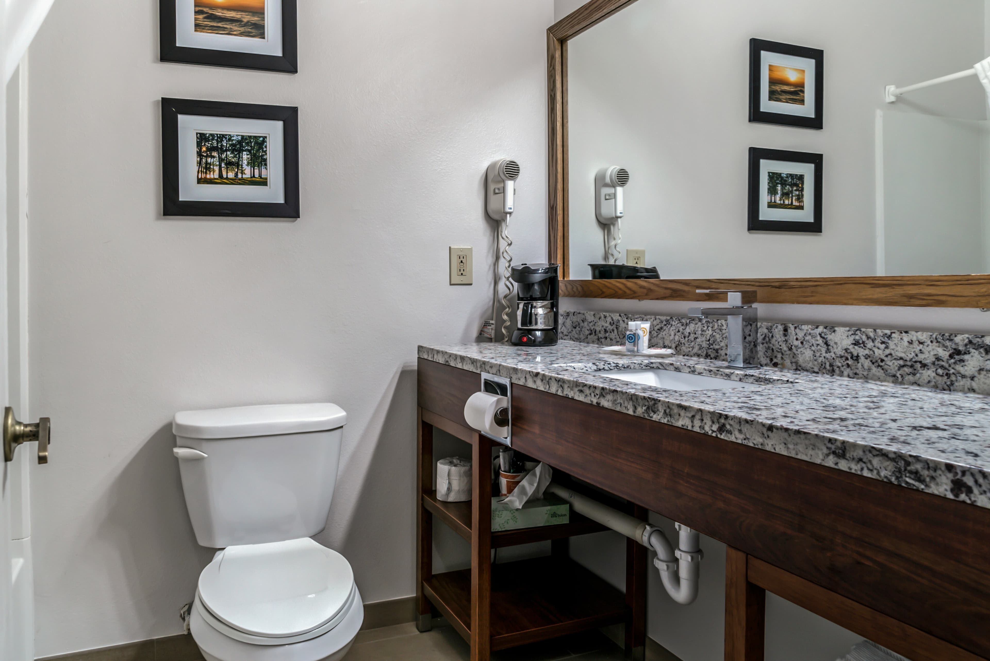 Comfort Inn East Oregon - Toledo — 16