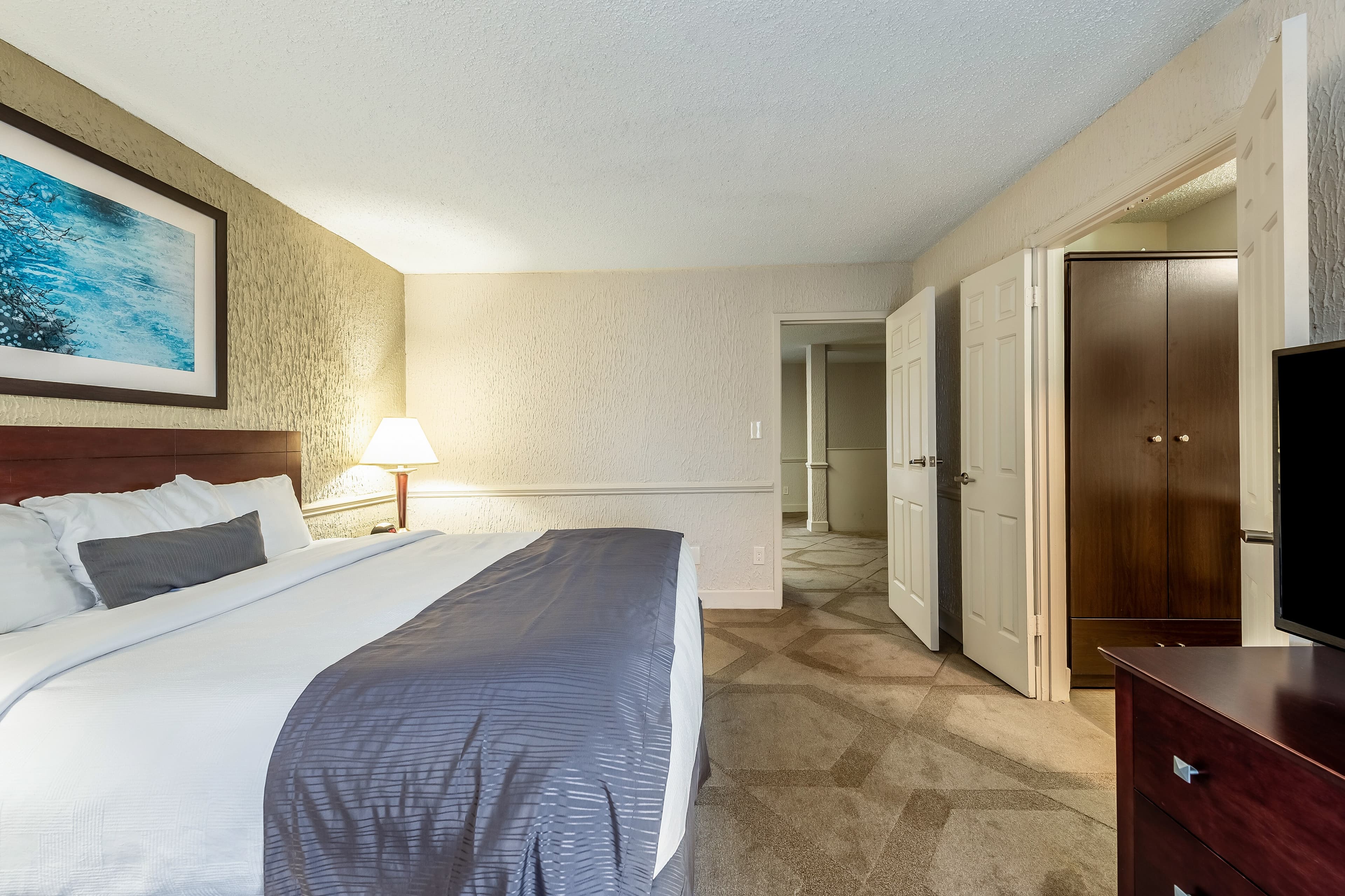 The Blu Hotel Blue Ash Cincinnati, an Ascend Collection Hotel — 30
