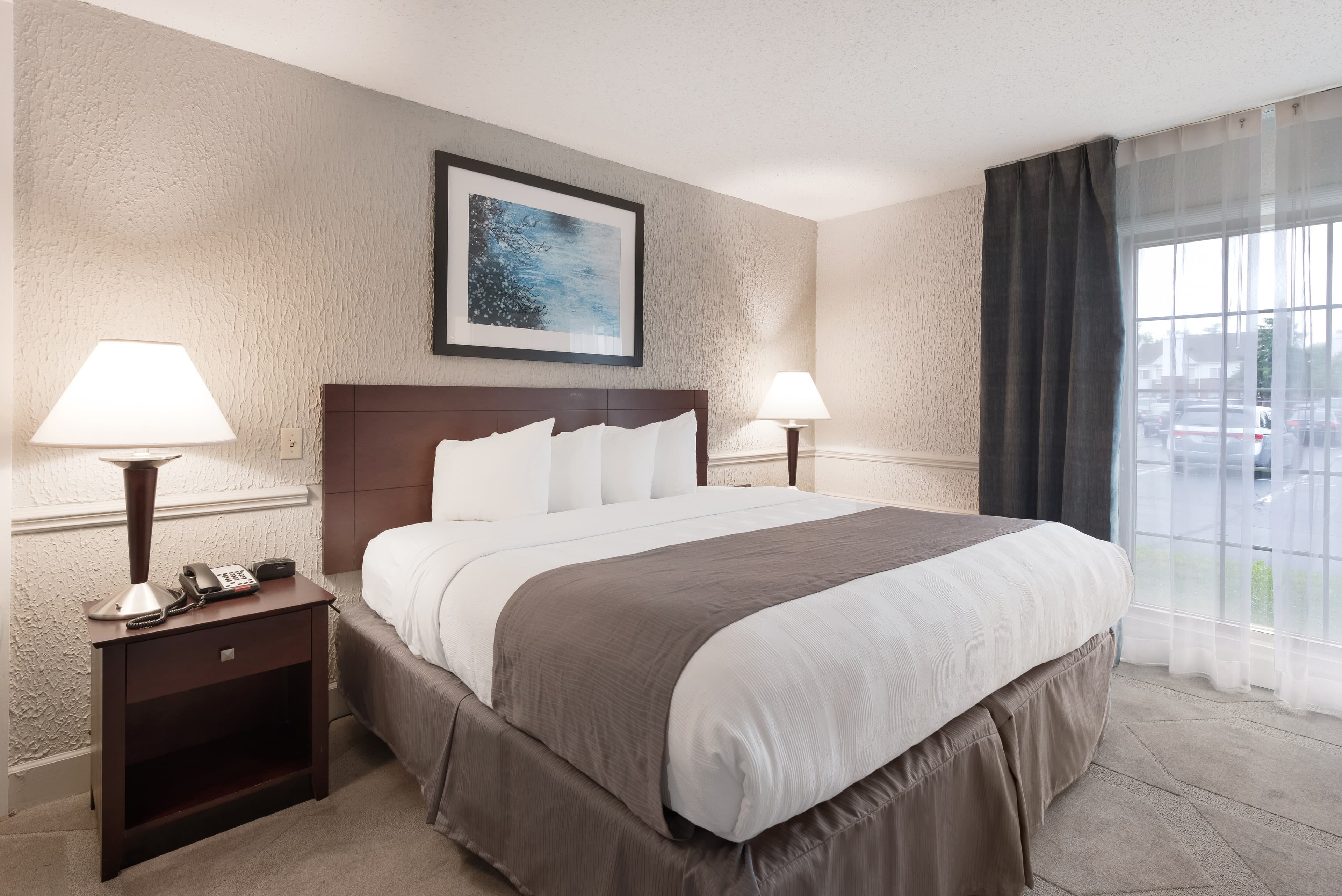 The Blu Hotel Blue Ash Cincinnati, an Ascend Collection Hotel — 12
