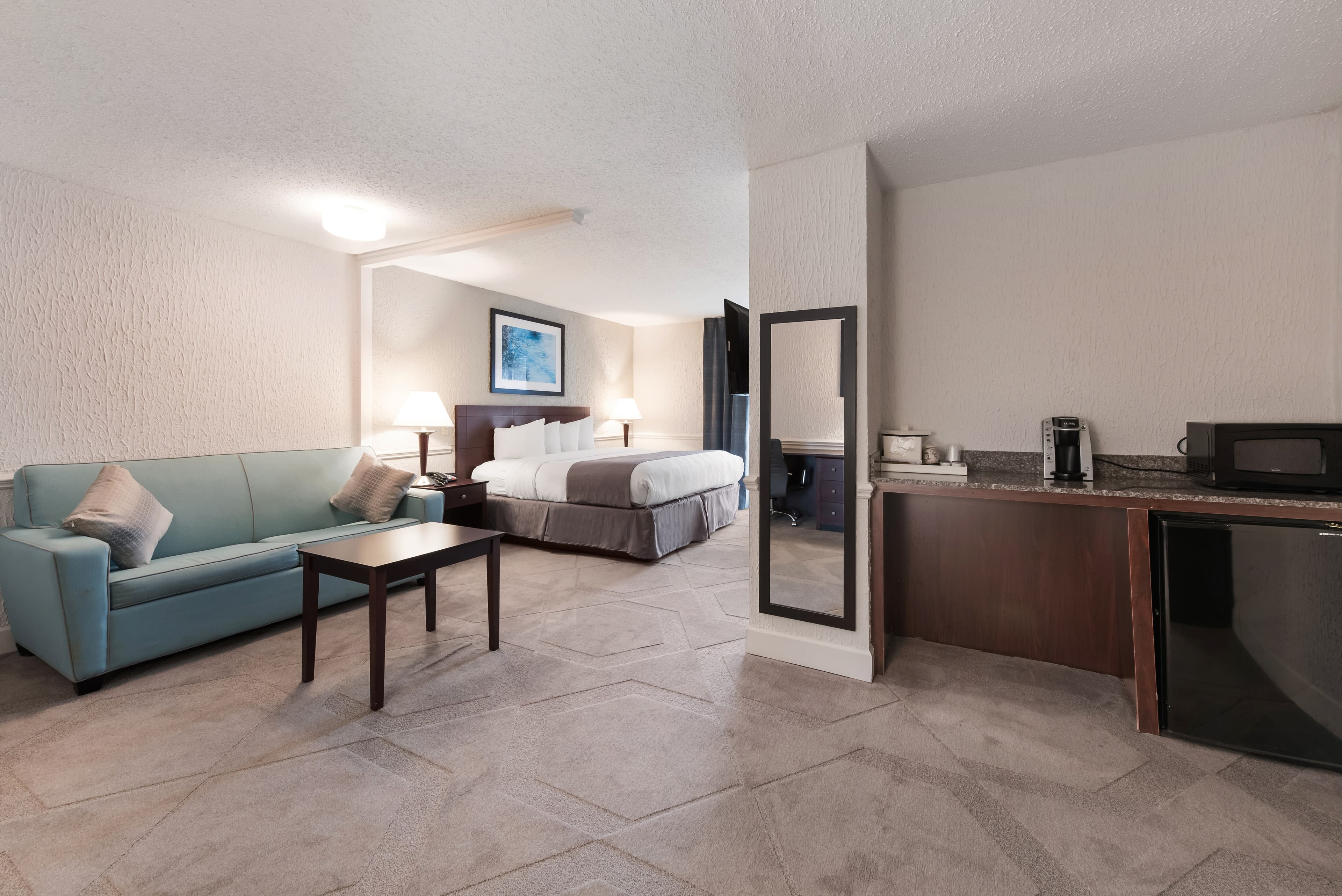 The Blu Hotel Blue Ash Cincinnati, an Ascend Collection Hotel — 15
