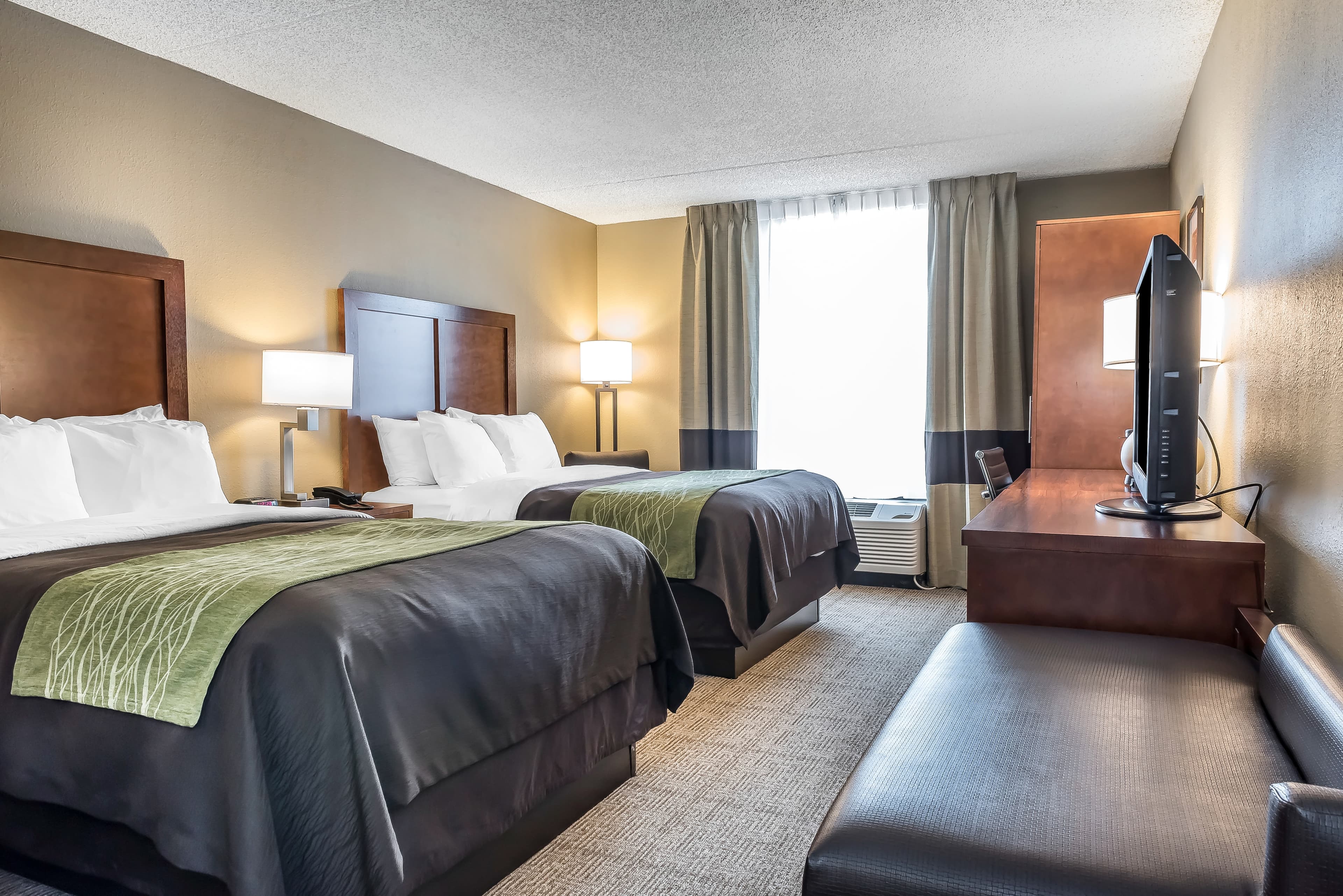 Comfort Inn & Suites Piqua-Near Troy-I75 — 22