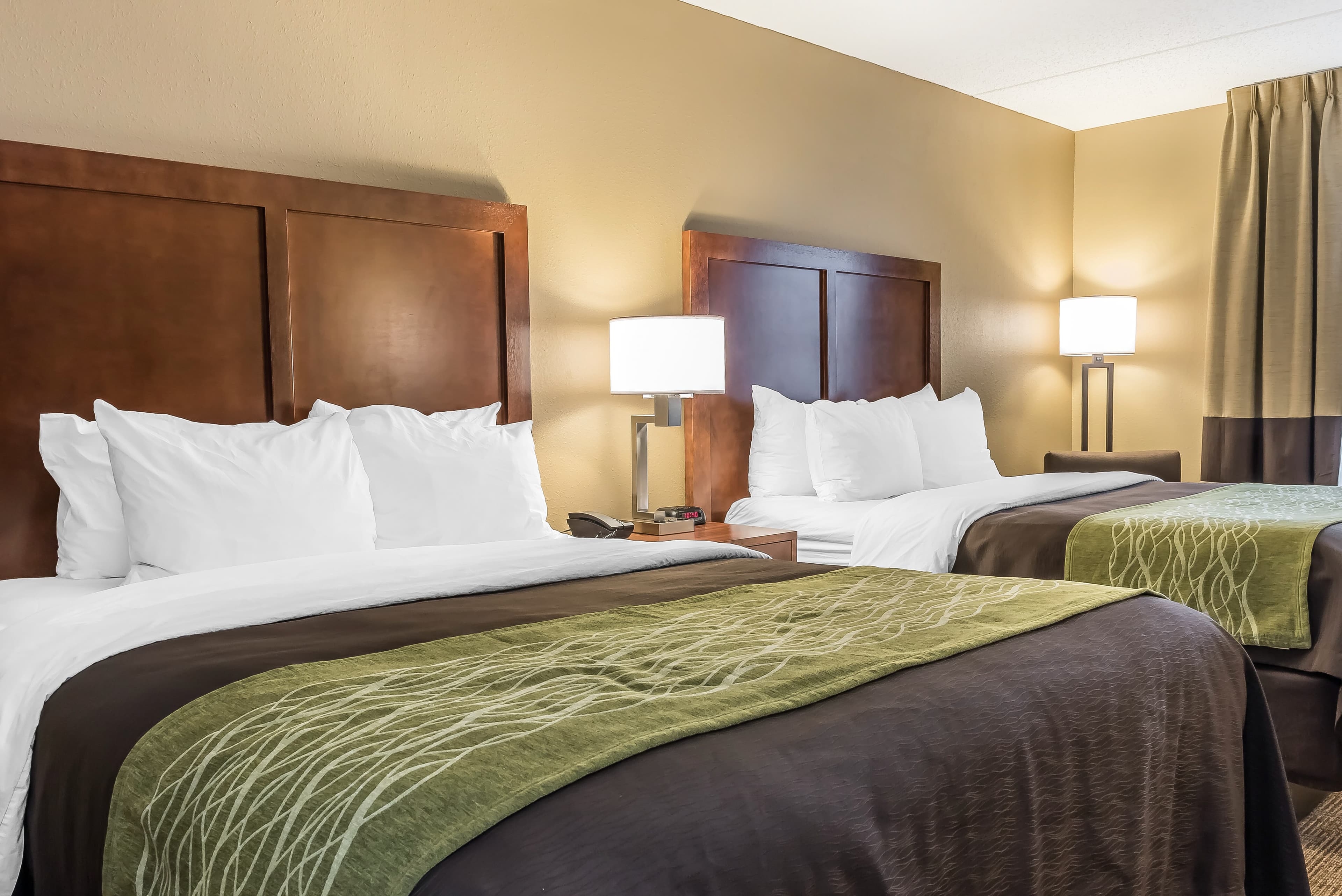 Comfort Inn & Suites Piqua-Near Troy-I75 — 27