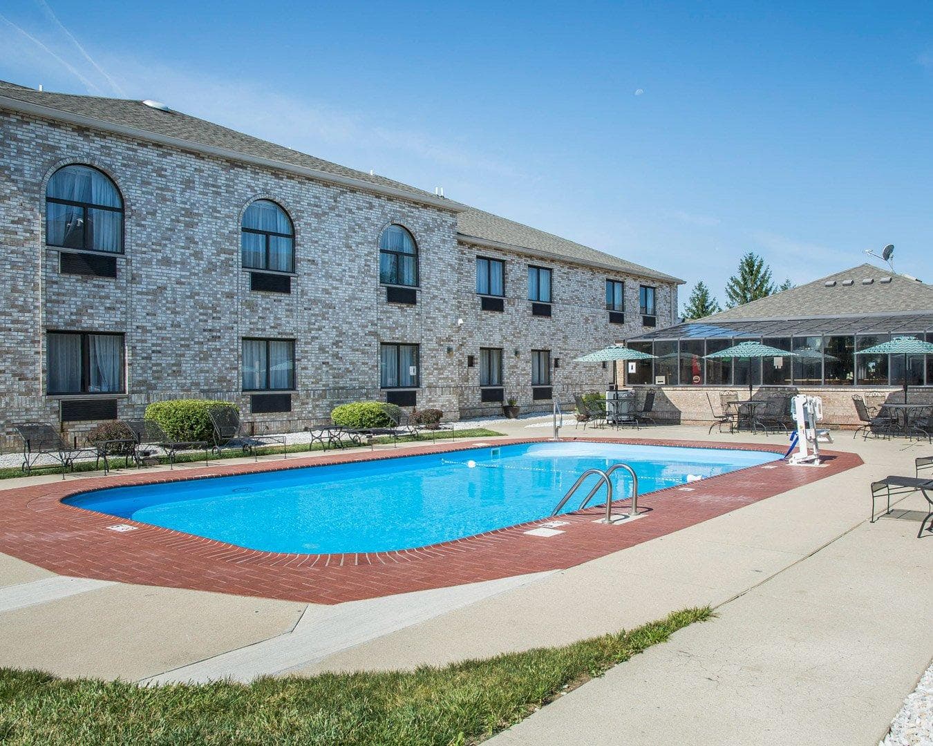 Comfort Inn Bellefontaine - Image 1