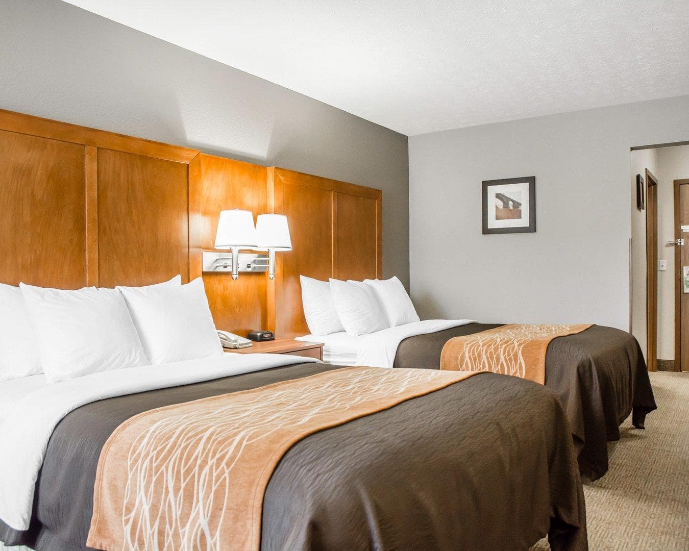 Comfort Inn Bellefontaine - Image 4