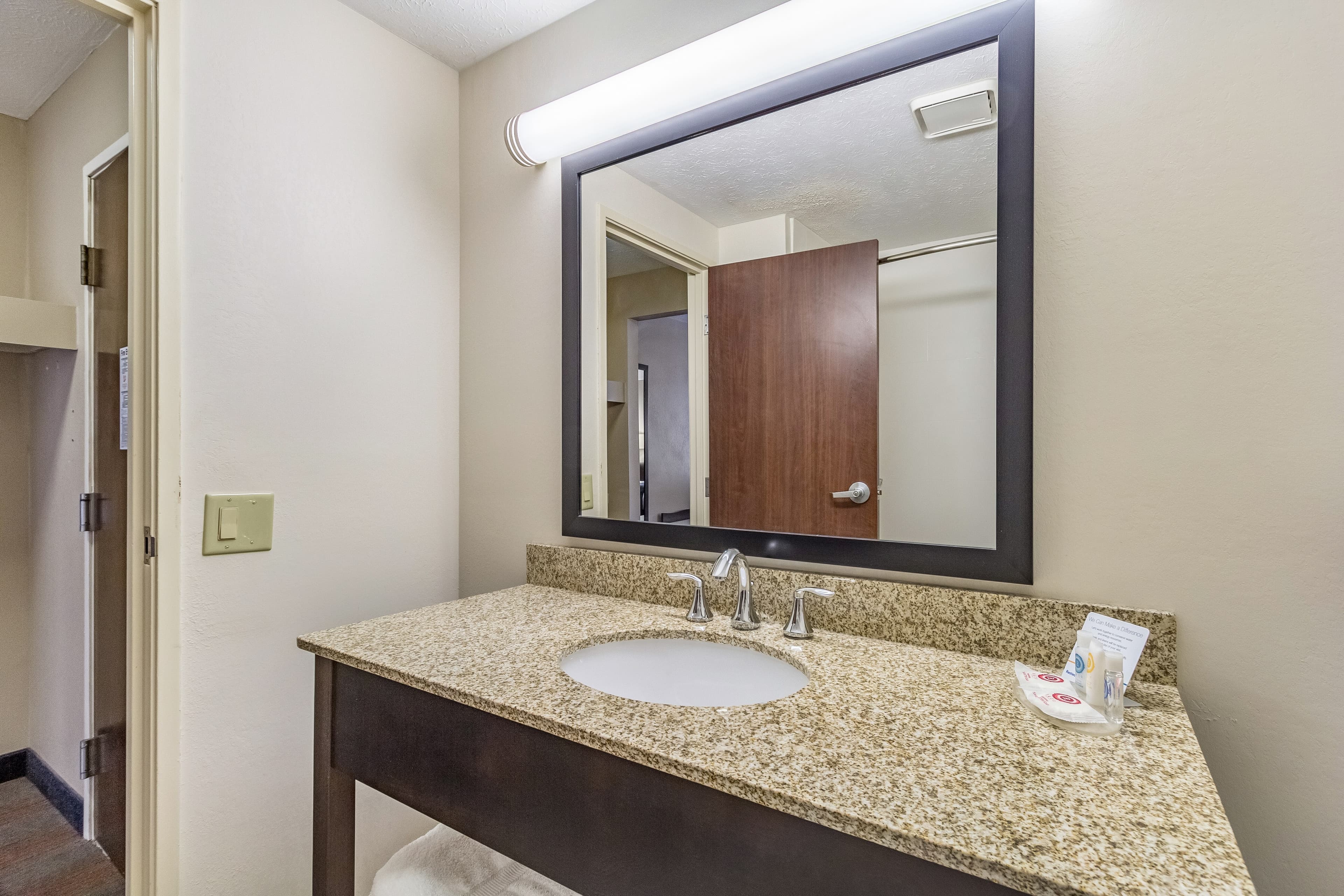 Comfort Inn Independence - Cleveland — 7