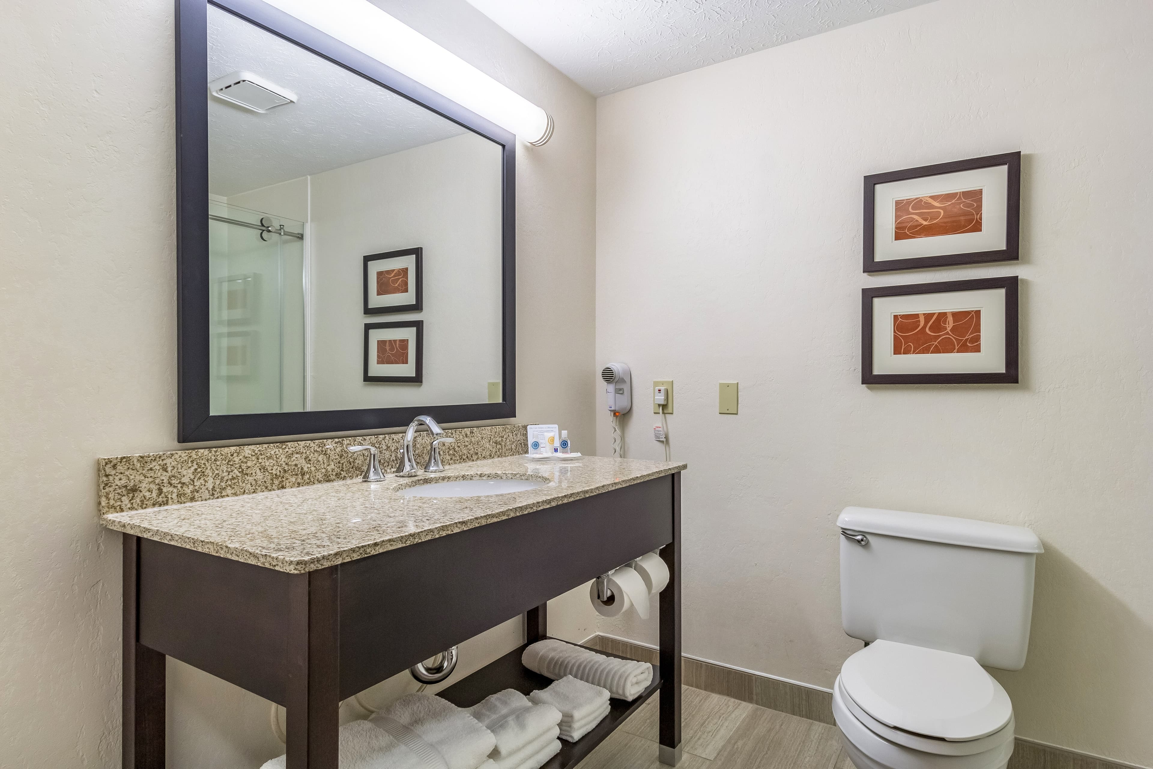 Comfort Inn Independence - Cleveland — 11