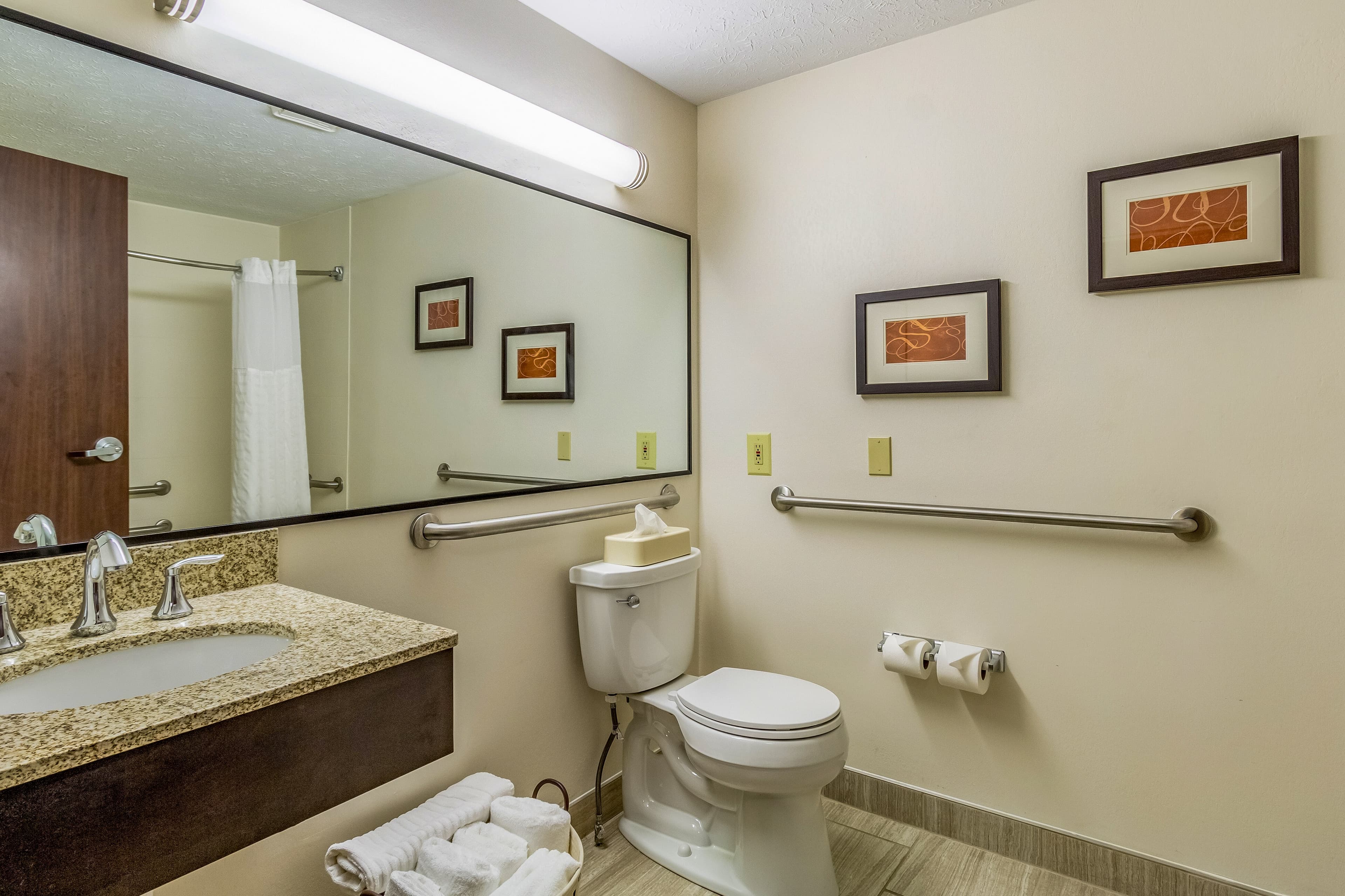 Comfort Inn Independence - Cleveland — 19