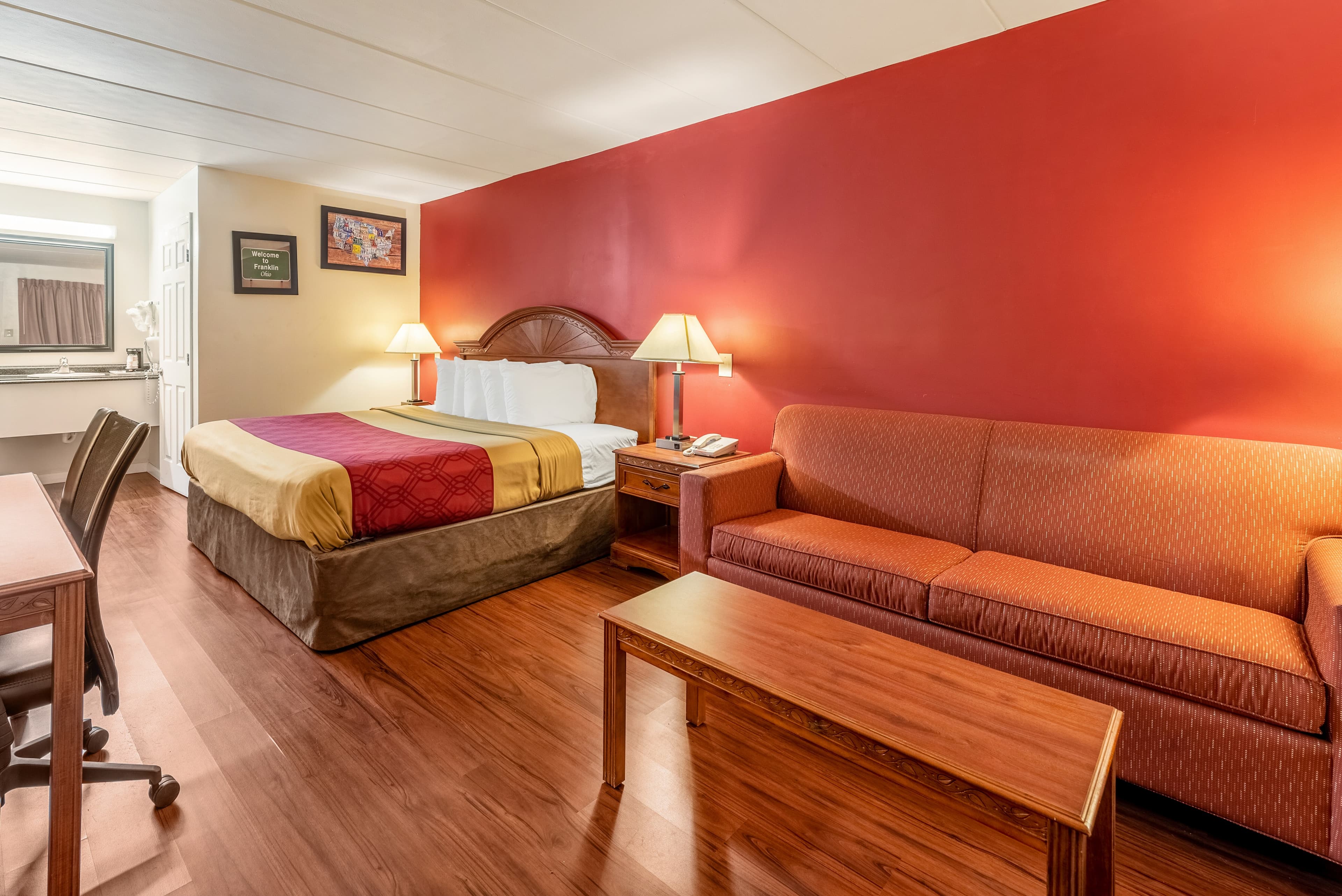 Econo Lodge Franklin - Springboro - Image 3